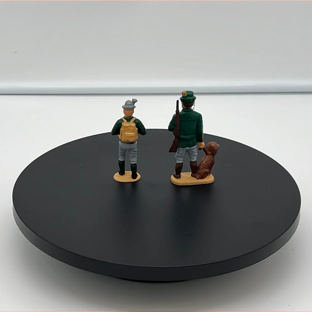 LGB Figure Pack Alpine men (2) G SCALE USED - Image 4