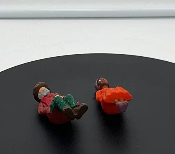 LGB Figure Pack Sitting People Old Man and Woman of Color (2) G SCALE USED