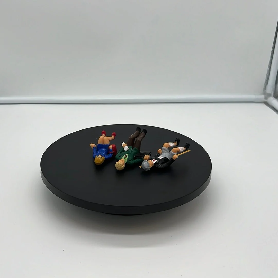 LGB Figure Pack Three Sitting People Pack B (3) G SCALE USED - Image 3