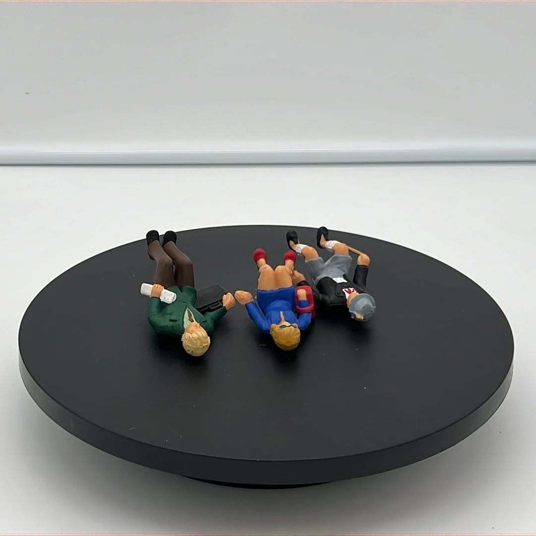 LGB Figure Pack Three Sitting People Pack C (3) G SCALE USED - Image 3