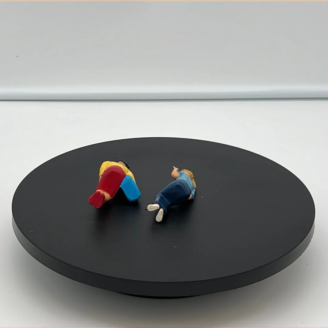 LGB Figure Pack Two Sitting Ladies Pack A (2) G SCALE USED - Image 3