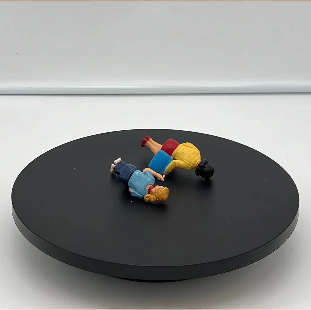 LGB Figure Pack Two Sitting Ladies Pack A (2) G SCALE USED - Image 4