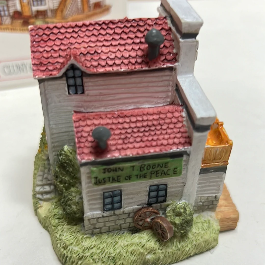 Liberty Falls lot of 6 Buildings and 3 accessory packs AS IS - Image 21