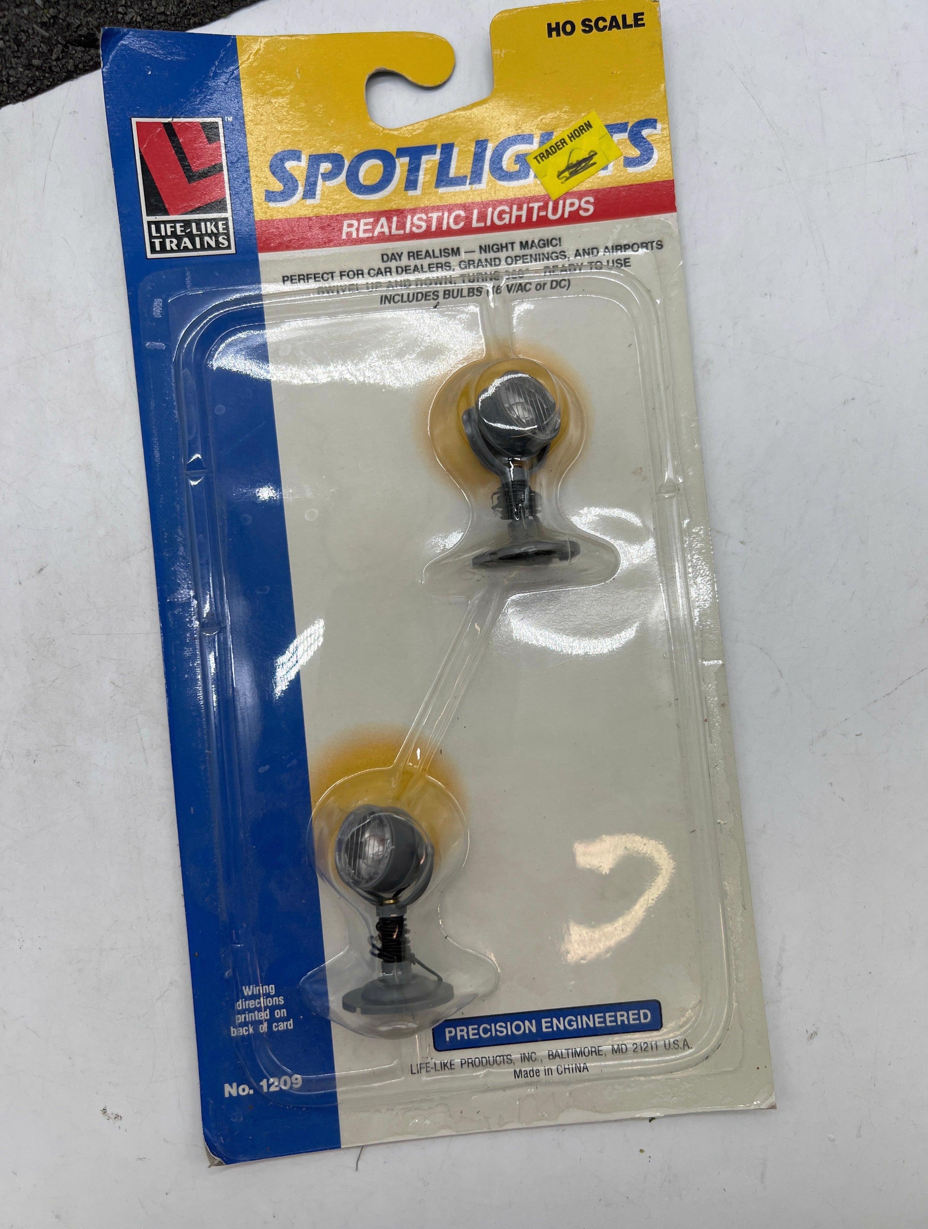 Life-Like 1209 Light-Ups -- Spotlights HO Scale NEW - Image 2