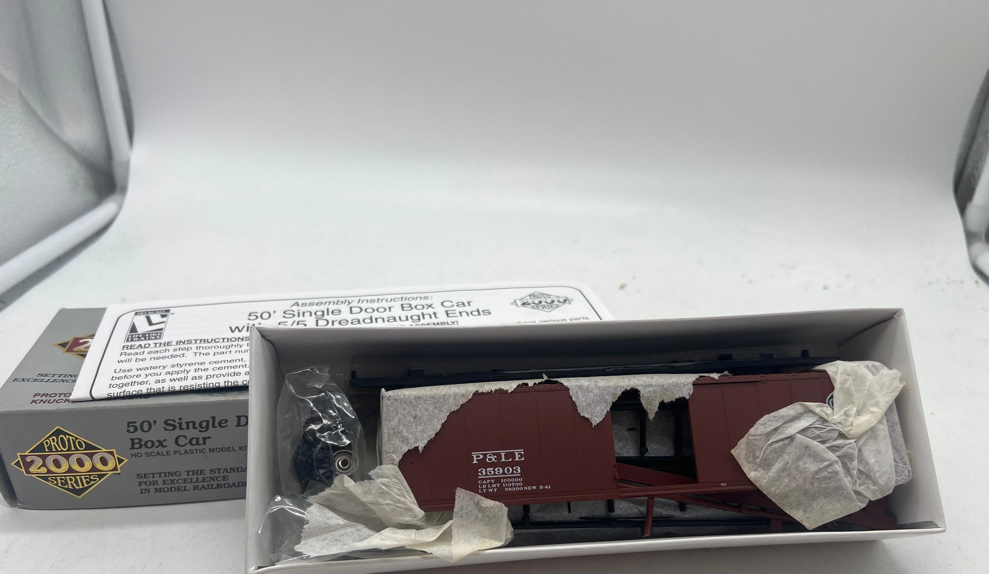 Life Like 21791 Proto 2000 50' Single Door Boxcar P&LE #35903 KIT HO Scale Like New - Image 2