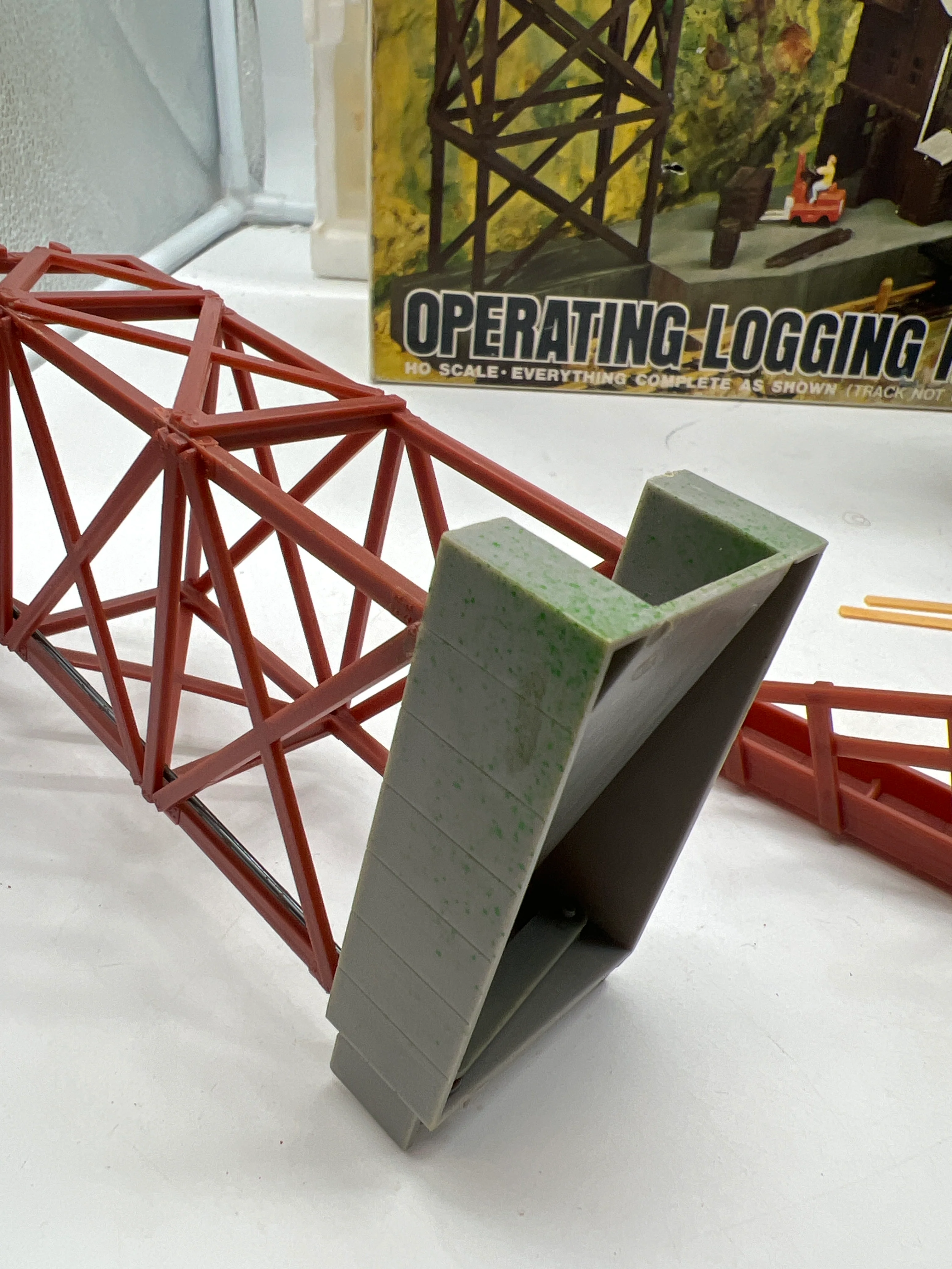 LIFELIKE 08701 OPERATING LOGGING MILL TRACKSIDE STRUCTURE HO SCALE Like New AS IS - Image 8