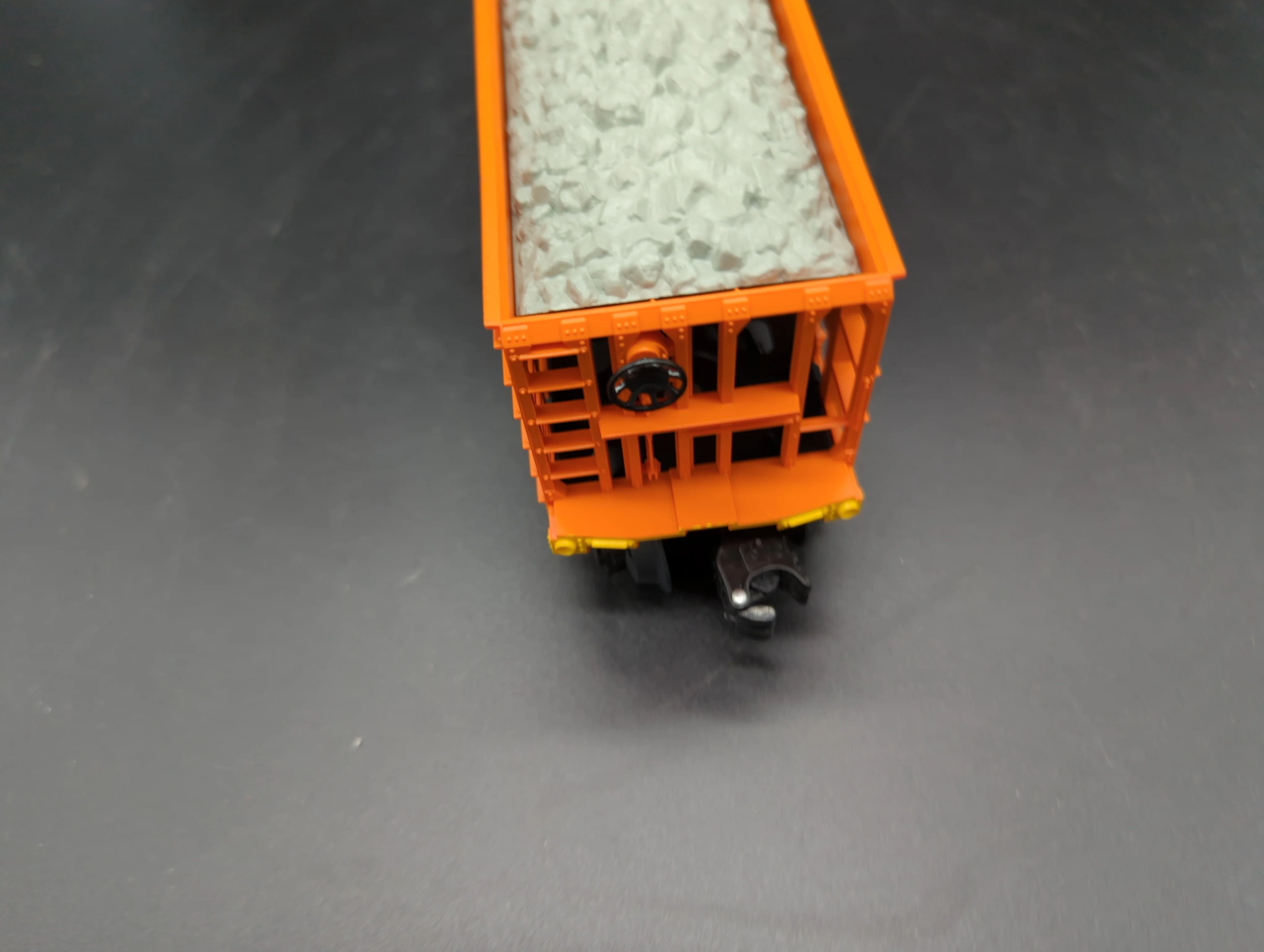 Lionel 2014 Gadsden-Pacific Azer (GPD) ore car #58583, O gauge, 6-58583 O SCALE Like New - Image 3