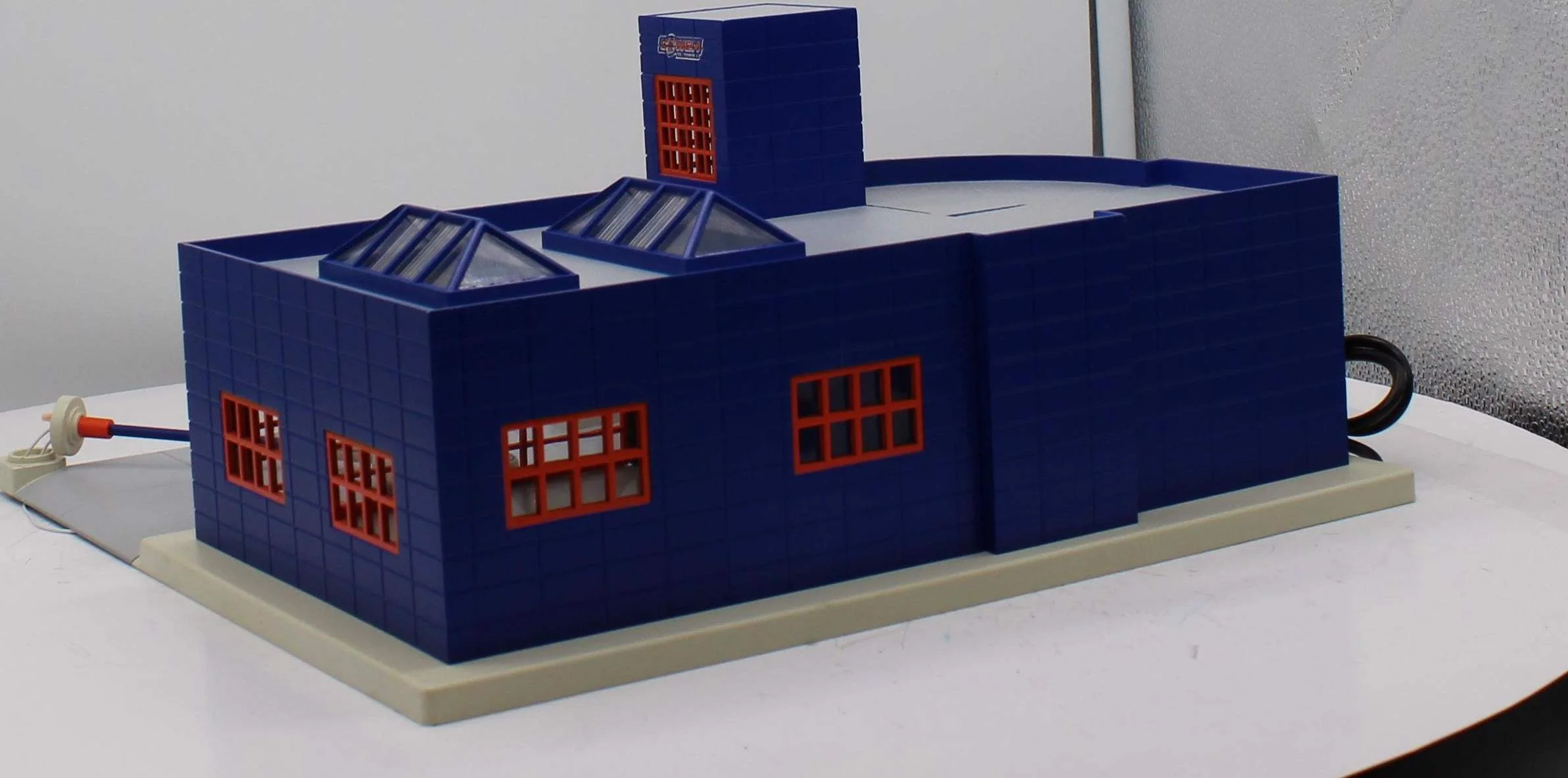 Lionel 2129240 Cowens Towing Garage O SCALE Like New - Image 5