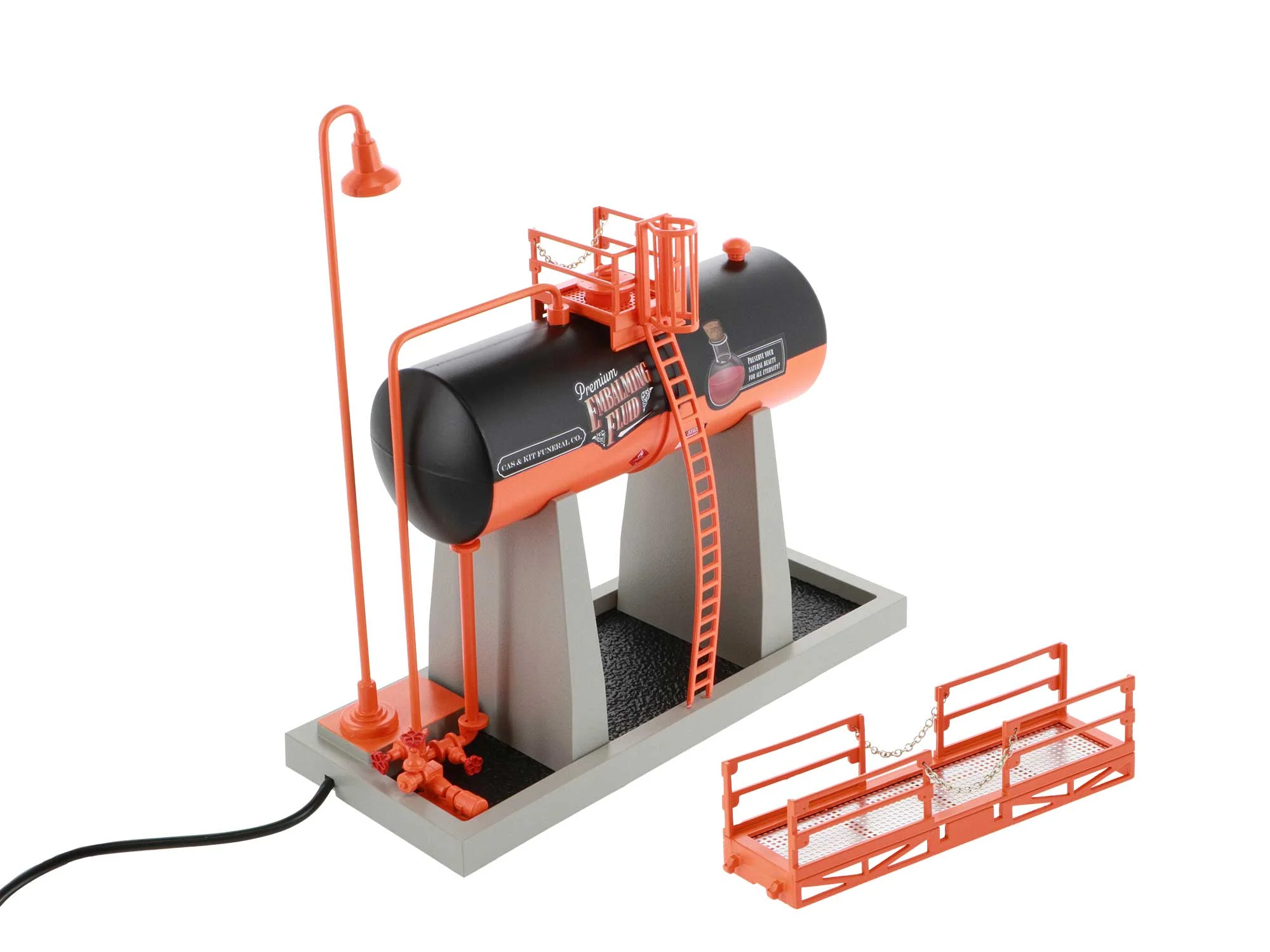 Lionel 2129380 HALLOWEEN ELEVATED OIL TANK limited O SCALE NEW - Image 2