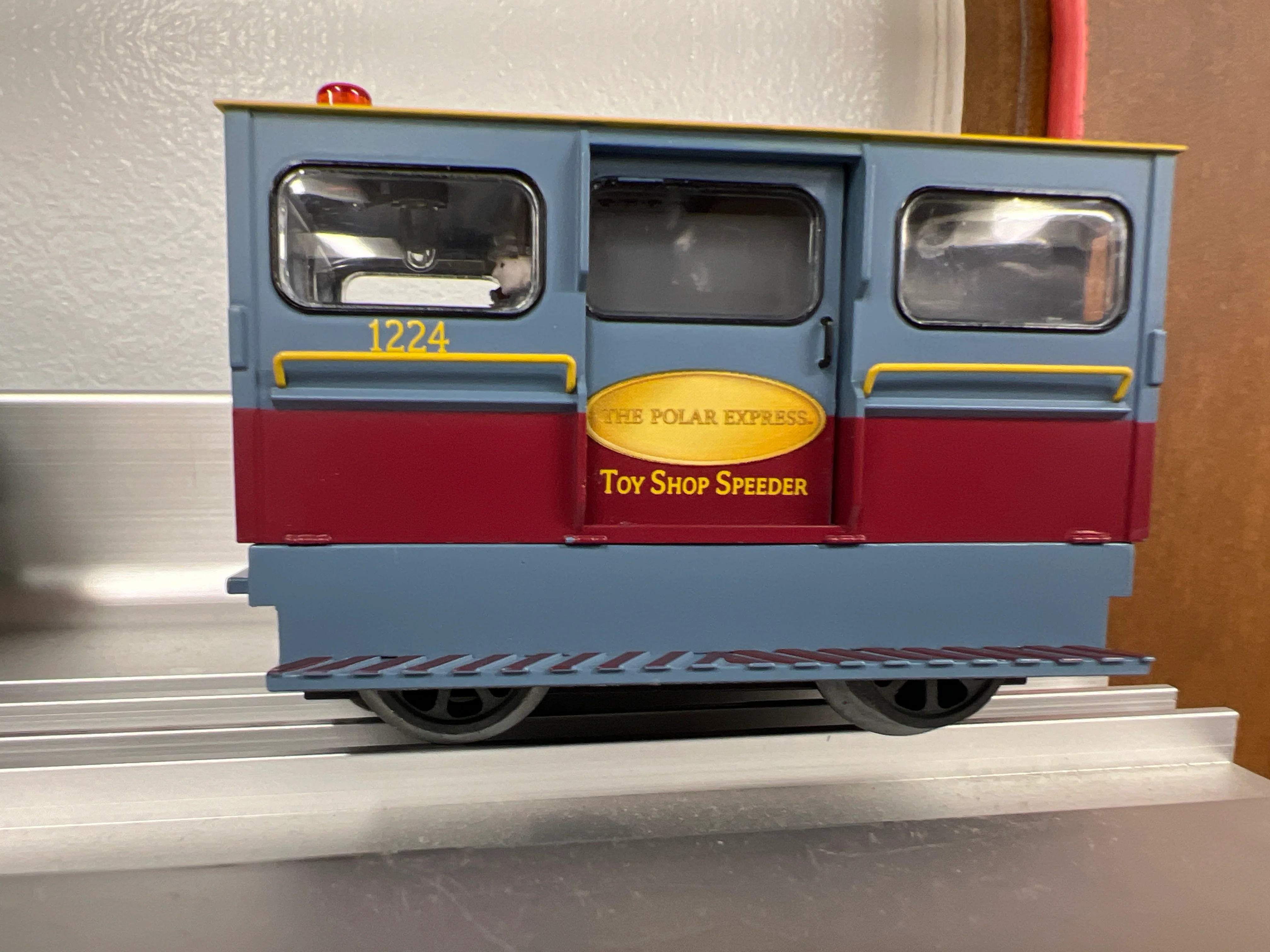 Lionel 2135050 THE POLAR EXPRESS TMCC SPEEDER O Scale new - Image 3