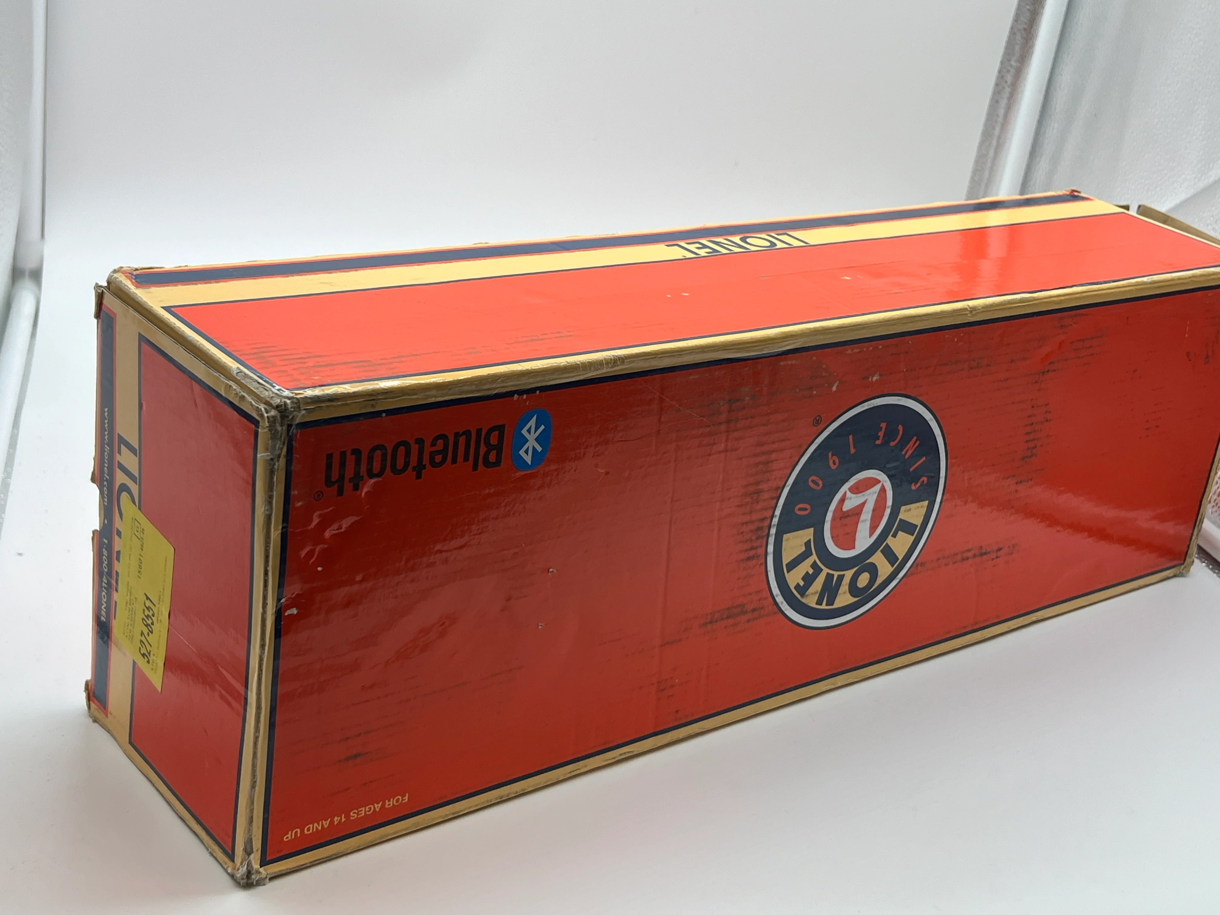Lionel 2233962 Legacy SD40-2 diesel locomotive Louisville & Nashville #3560 O SCALE Like New Box has Damage - Image 10