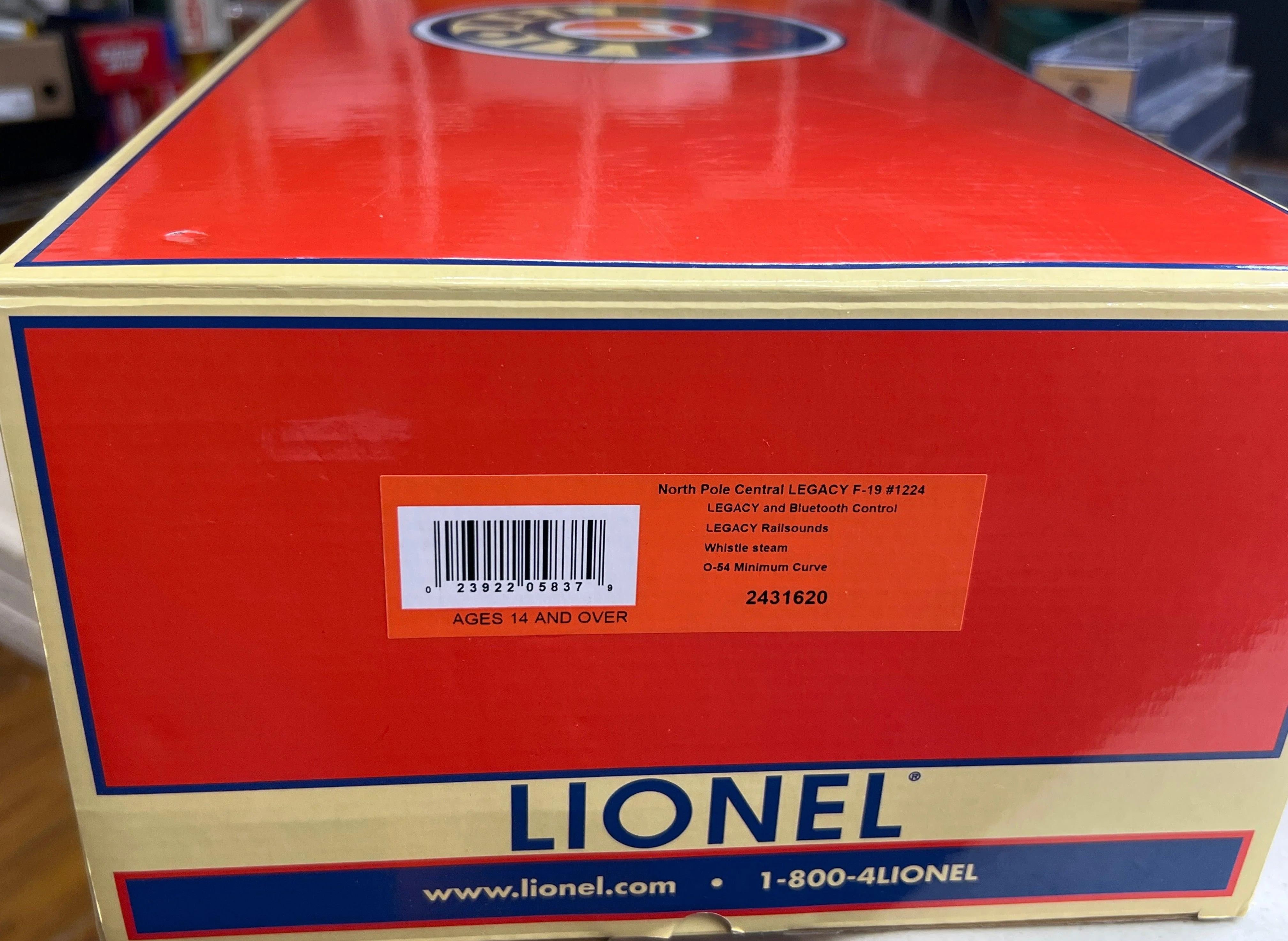 Lionel 2431620 Christmas Sleigh Bell Limited LEGACY F-19 4-6-2 Pacific #1224 O SCALE Like New - Image 10