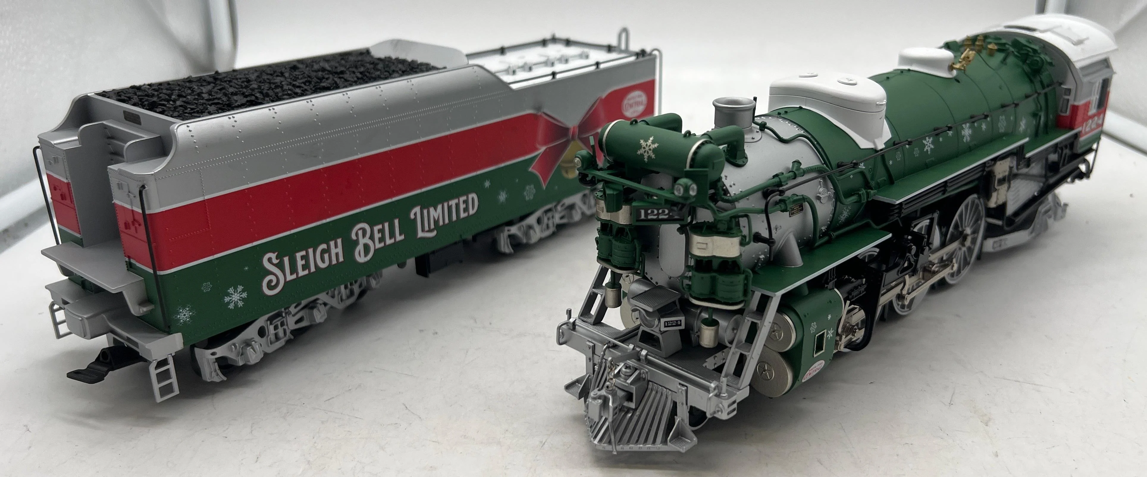 Lionel 2431620 Christmas Sleigh Bell Limited LEGACY F-19 4-6-2 Pacific #1224 O SCALE Like New - Image 5