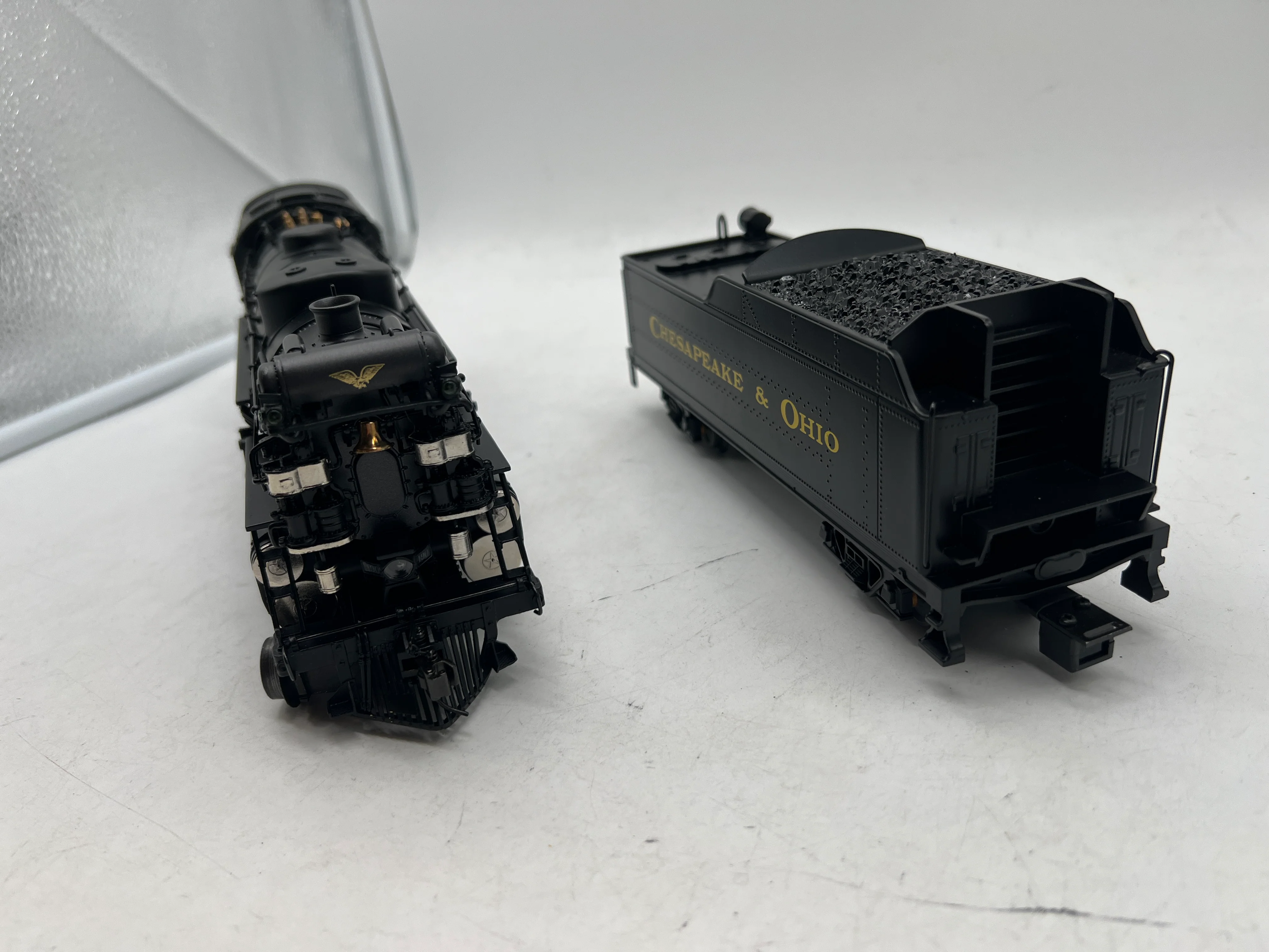 Lionel 6-11128 C&O F-19 SCALE 4-6-2 PACIFIC #490 (TMCC) Steam Locomotive O SCALE Like New - Image 5