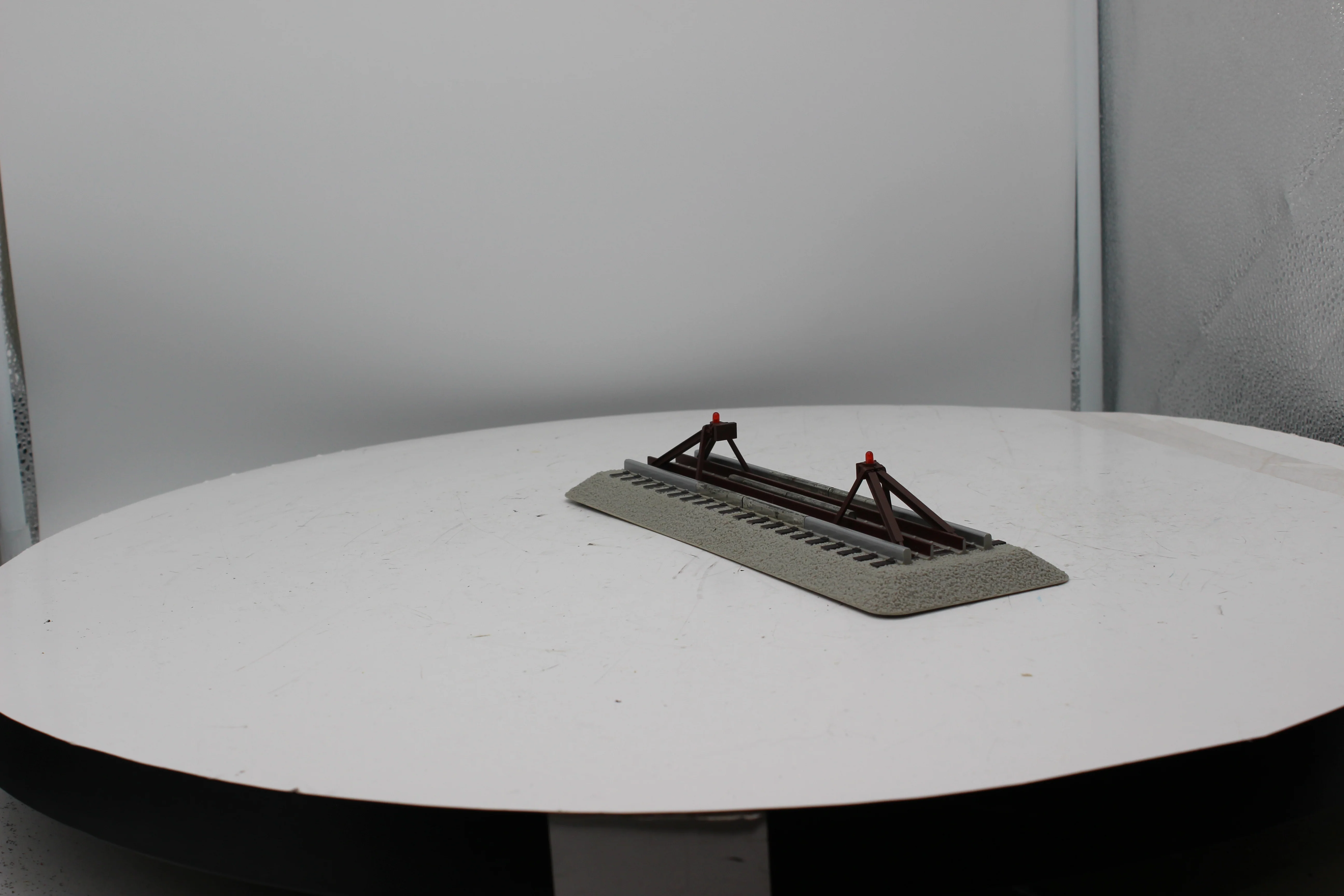 Lionel 6-12035 Lighted Bumper FasTrack O Scale Like New - Image 4
