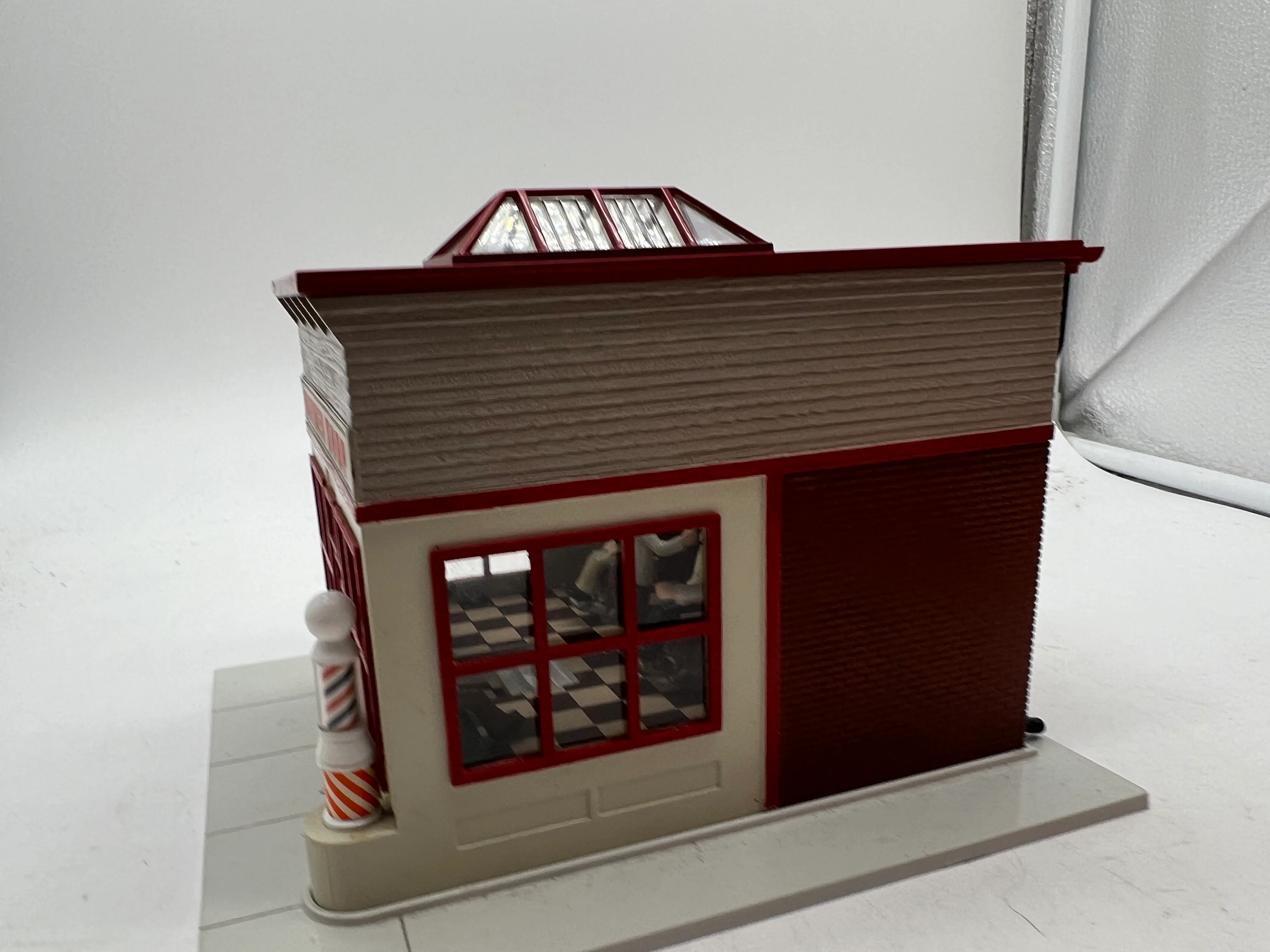 Lionel 6-14168 Harrys Barber Shop O SCALE Used Excellent - Image 9