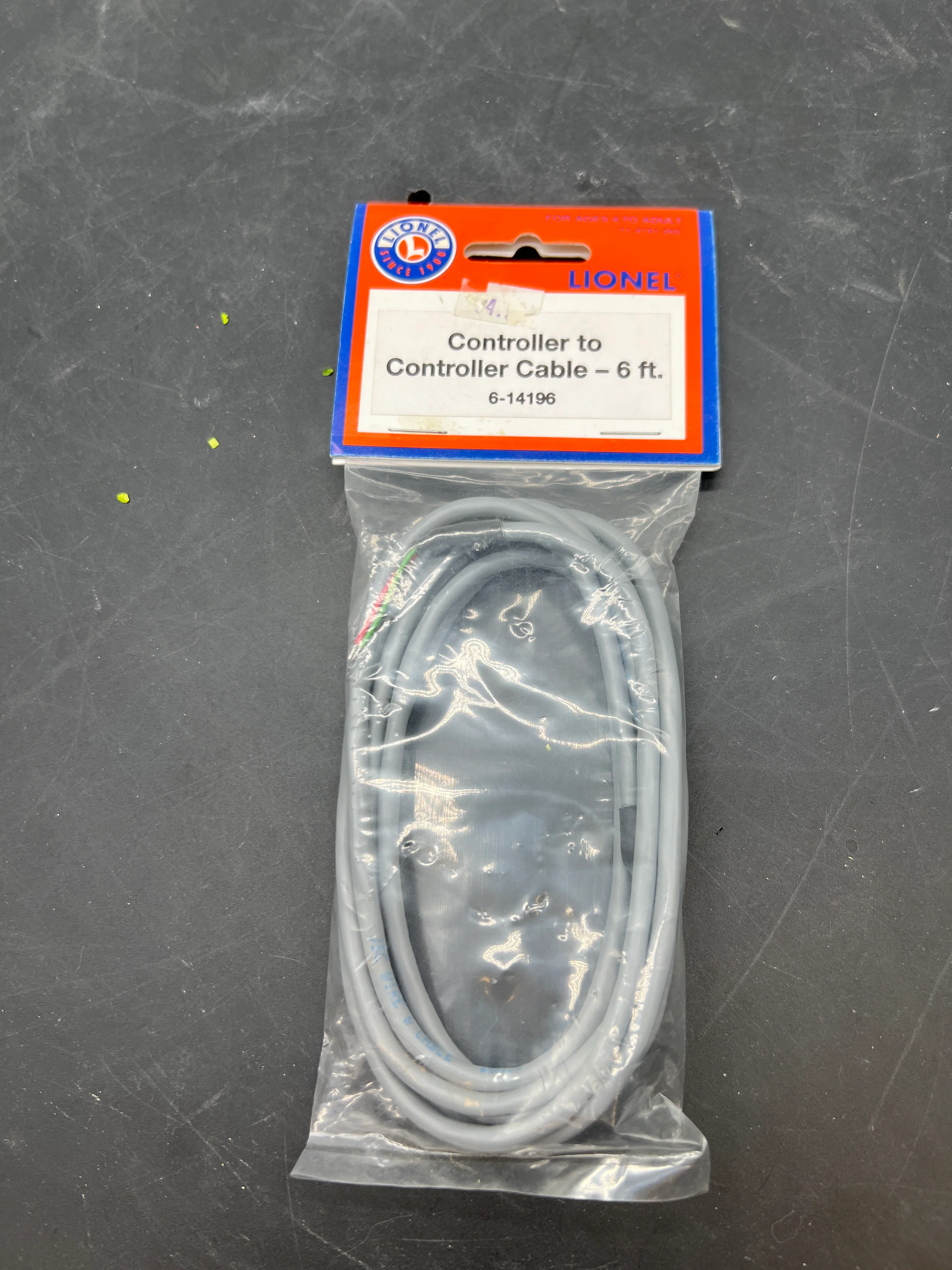 Lionel 6-14196 CONTROLLER TO CONTROLLER CABLE 6 FT. O SCALE NEW