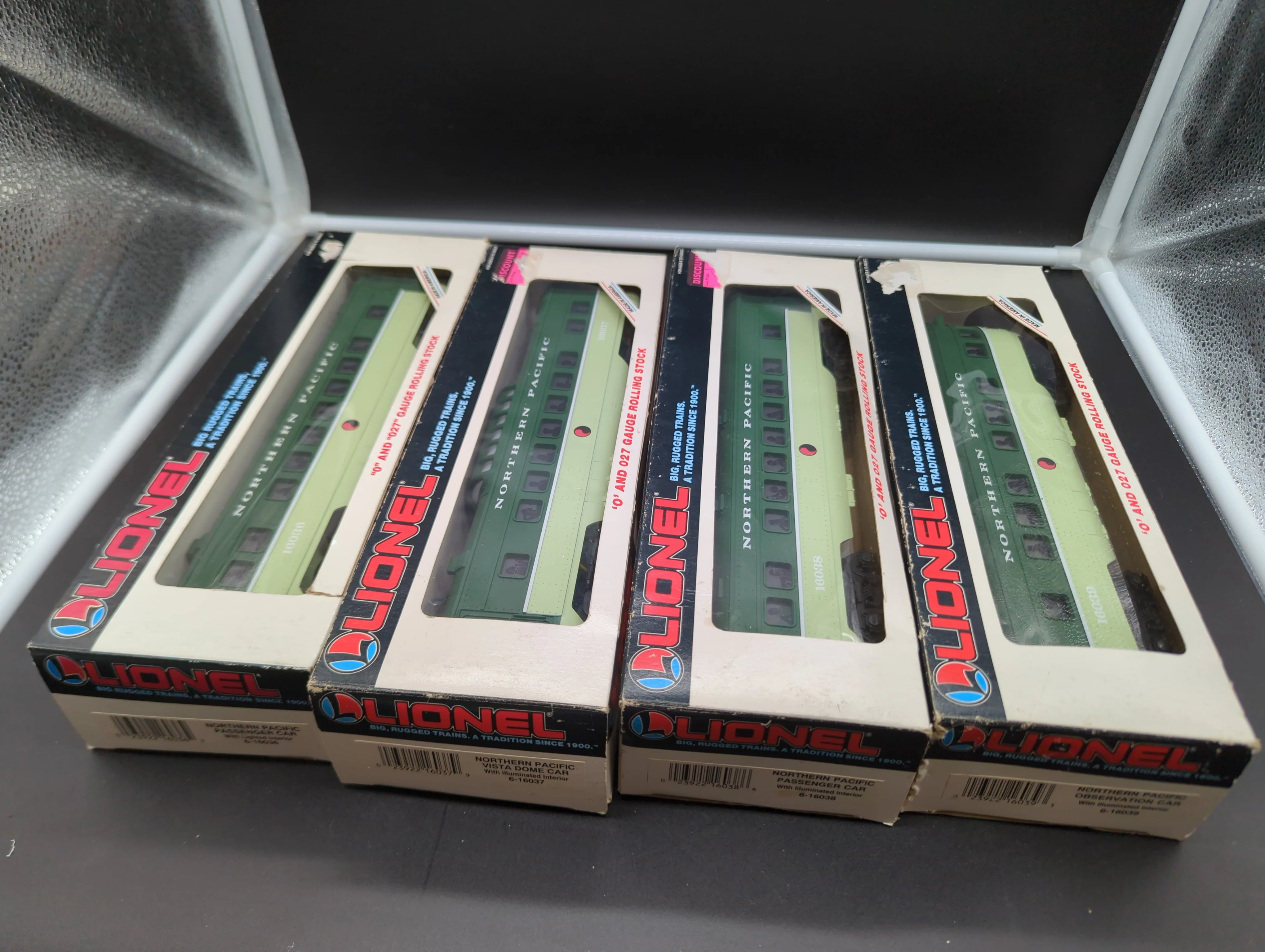 Lionel 6-16036, 6-16037, 6-16038, 6-16039  Northern Pacific Passenger Cars set of 4 O scale Used VG AS IS - Image 6