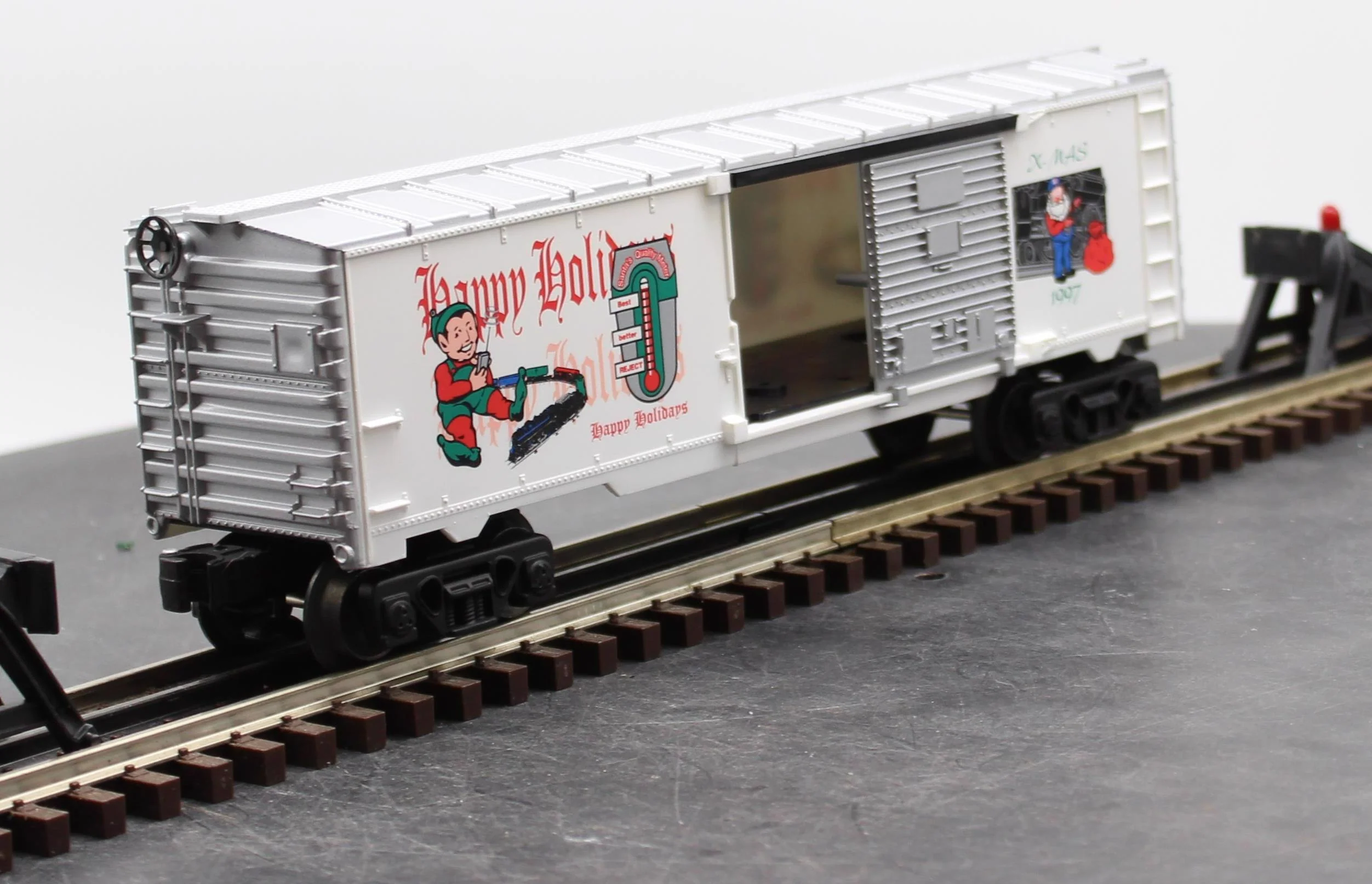 Lionel 6-16272 1997 Christmas Box Car O SCALE Used Excellent - Image 5