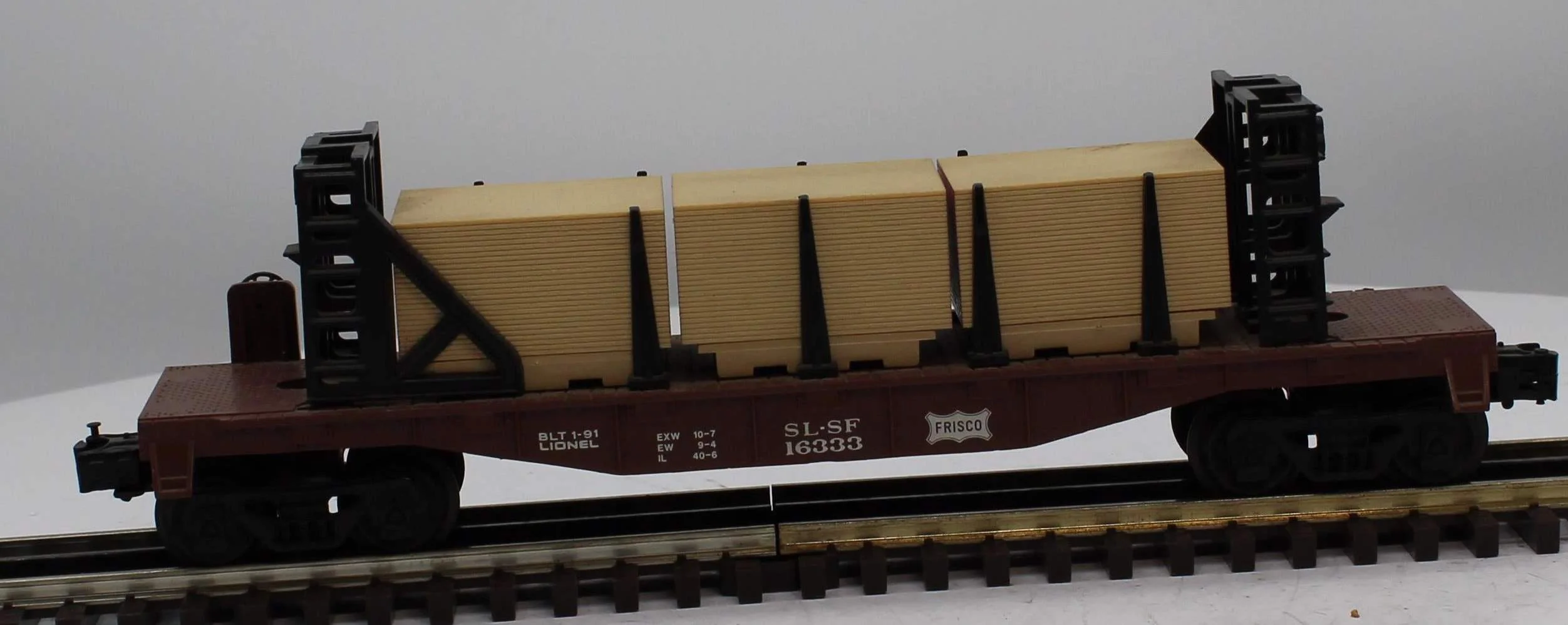 Lionel 6-16333 FRISCO Bulkhead Flatcar O Scale Used Damaged Box