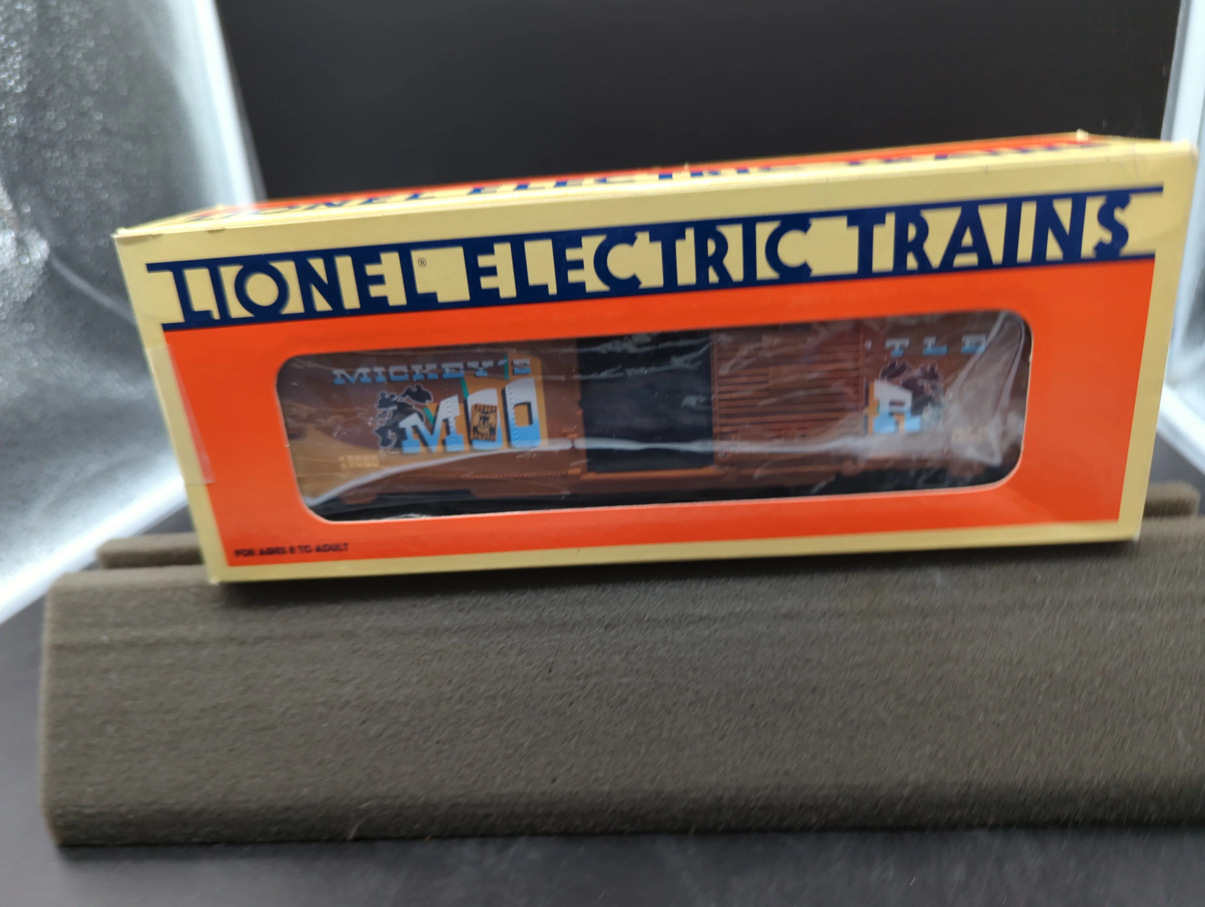 Lionel 6-16686 Mickey Mouse and Bad Pete animated boxcar 1995 O SCALE Like New - Image 6