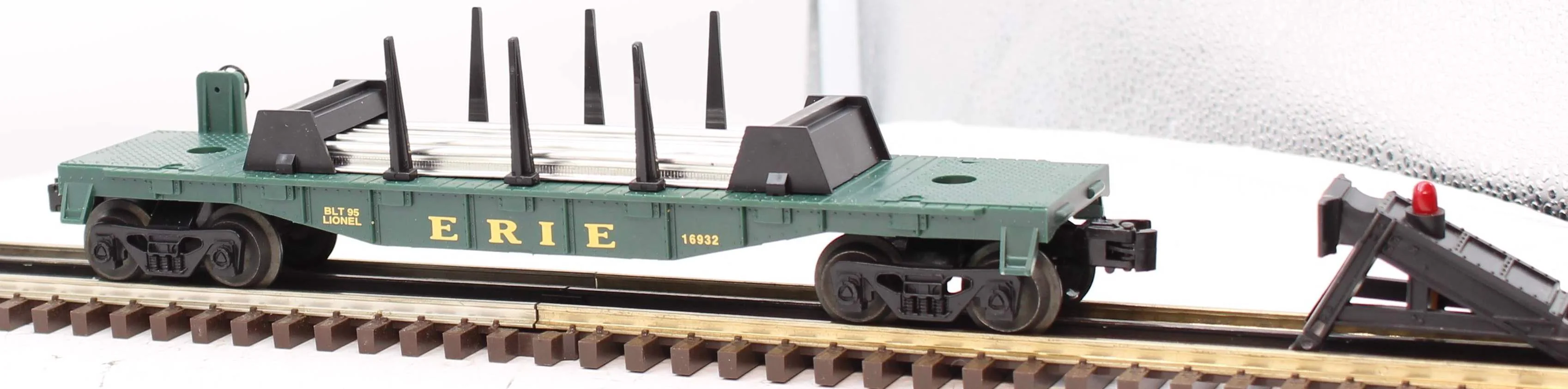 Lionel 6-16932 ERIE Rail Car O Scale Like New - Image 5