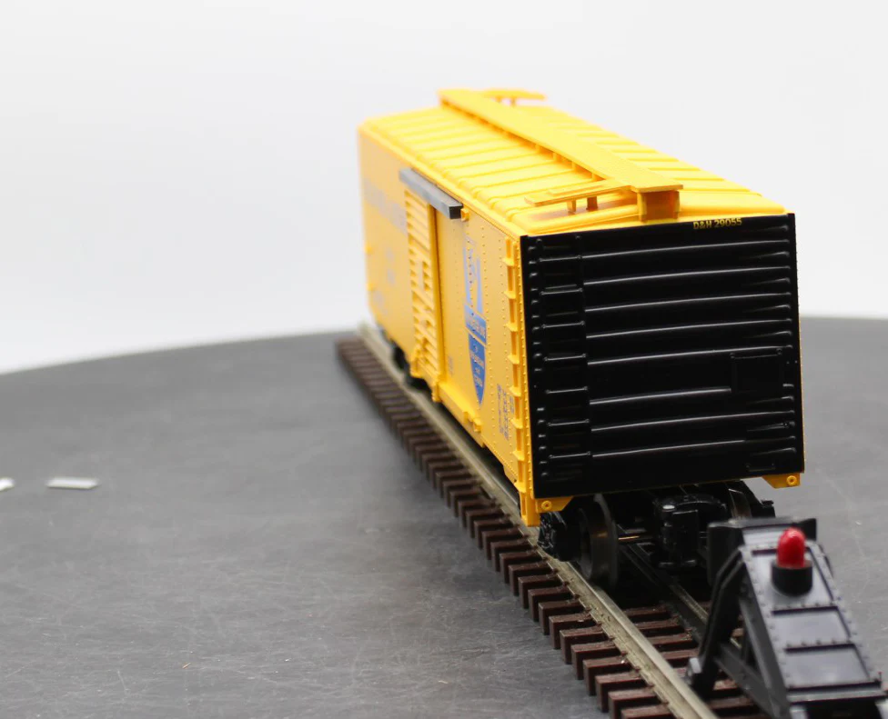 Lionel 6-17258 Delaware & Hudson Yellow Boxcar O SCALE Used Excellent - Image 4
