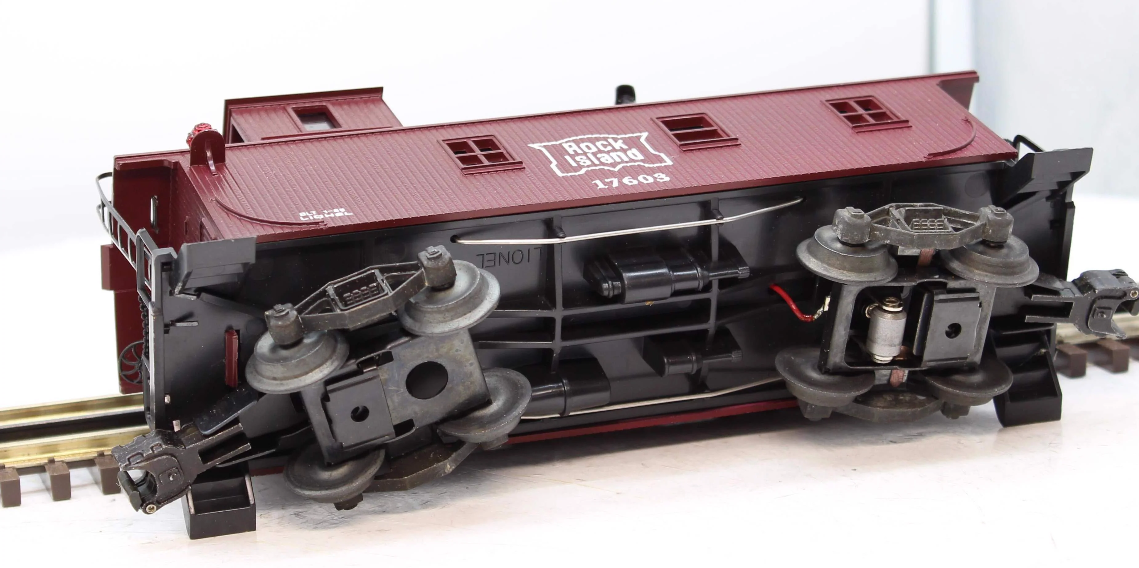 Lionel 6-17603 ROCK ISLAND Caboose Mainline O Scale Like New Damaged Box - Image 9