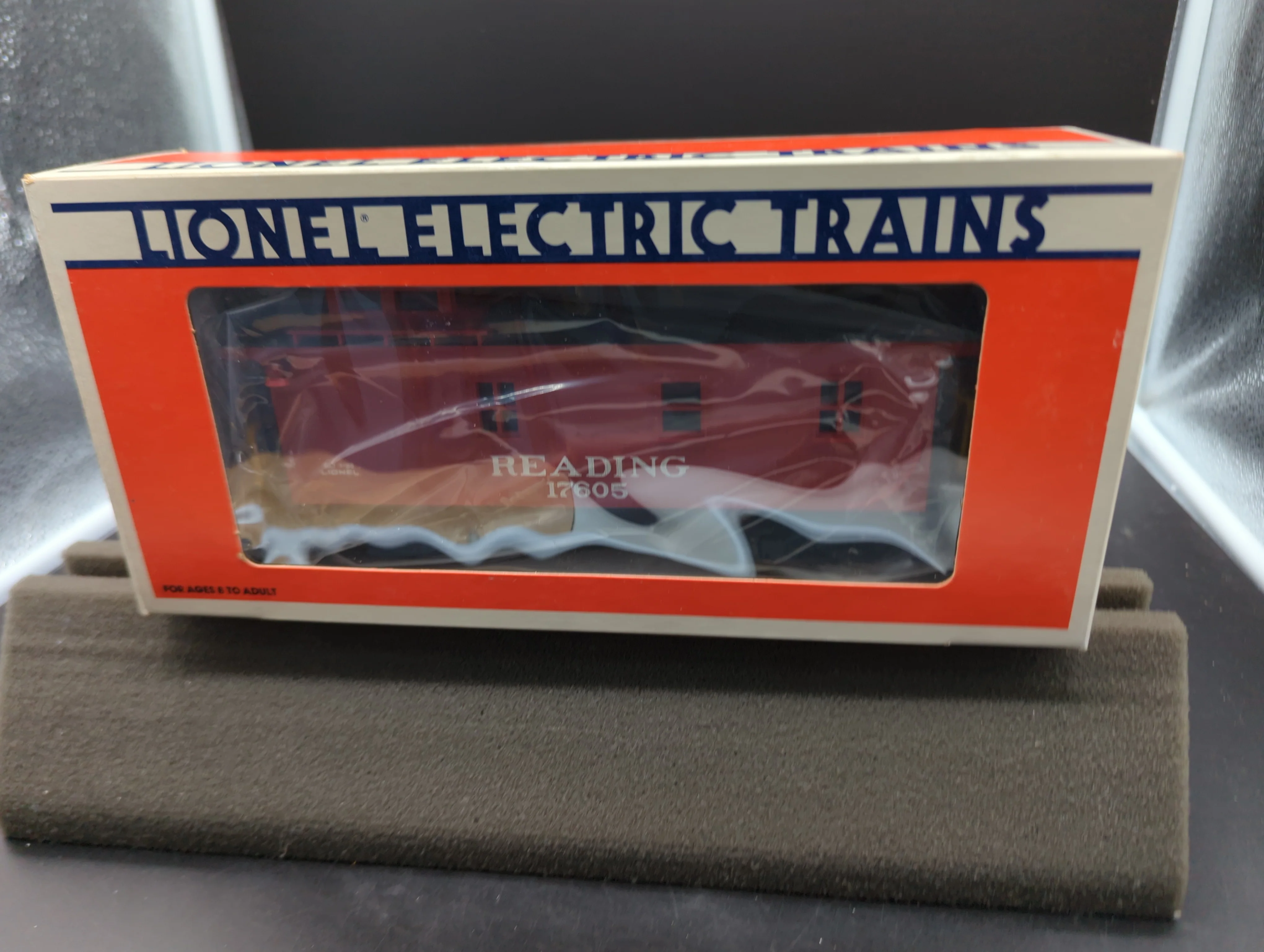 Lionel 6-17605 Reading woodsided caboose O SCALE Like New - Image 6