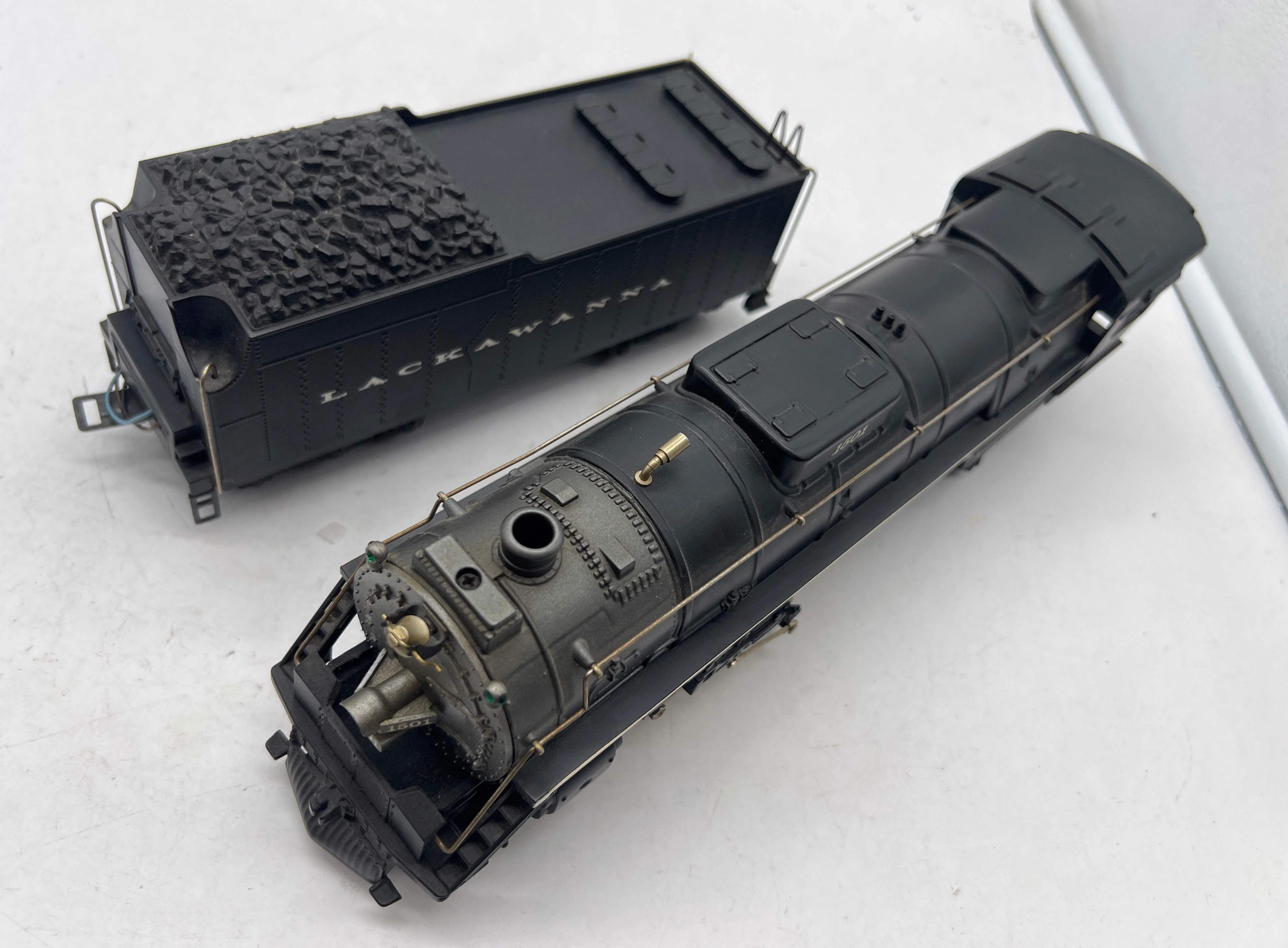 Lionel 6-18003 Delaware Lackawanna & western  DL&W 4-8-4 locomotive and tender conventional O SCALE  Used Excellent - Image 2