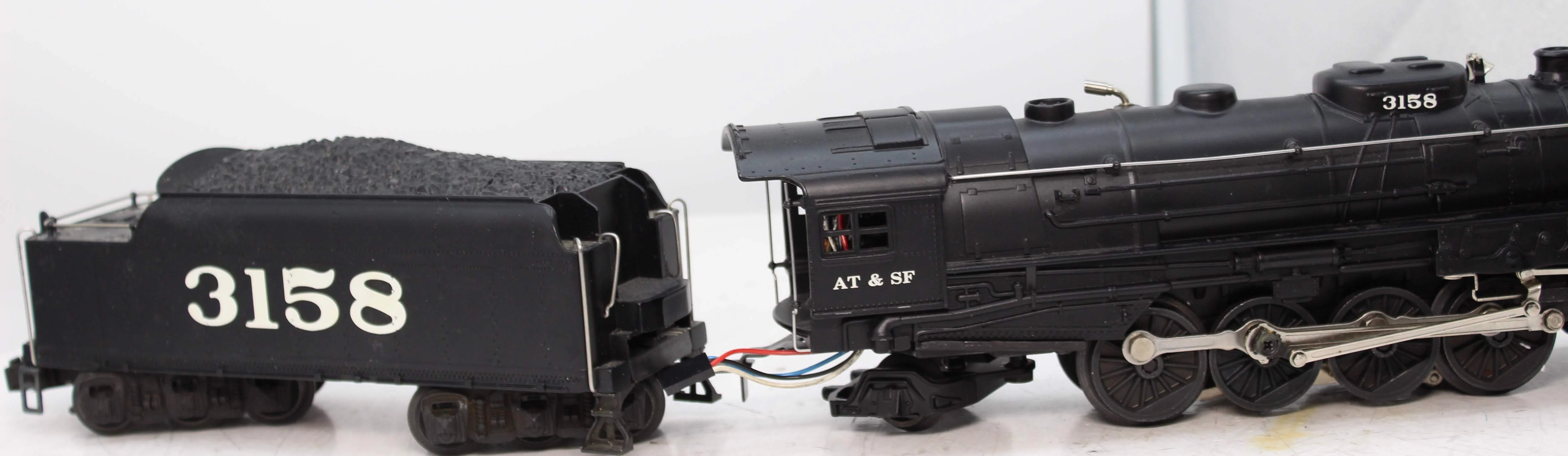 Lionel 6-18034 SANTA FE 2-8-2 Mikado Steam Locomotive #3158 O Scale Used - Image 4