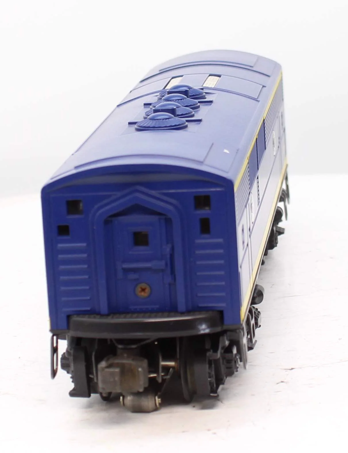 Lionel 6-18122 ATSF EMD F-3 B Unit Railsounds II O Scale Like New Damaged Box - Image 4