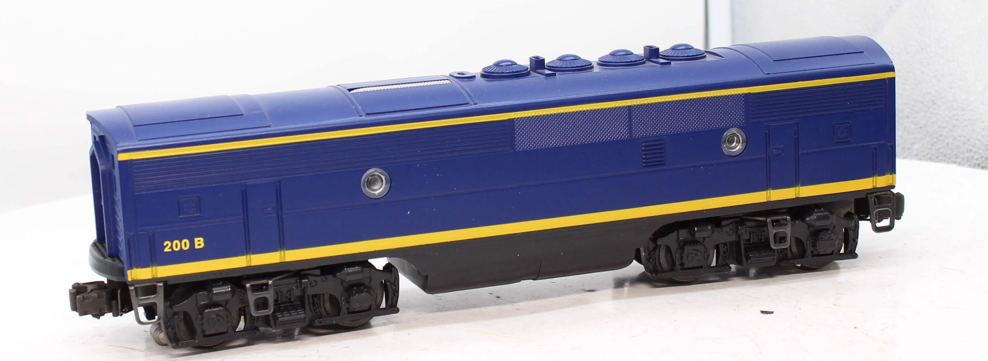 Lionel 6-18122 ATSF EMD F-3 B Unit Railsounds II O Scale Like New Damaged Box - Image 7