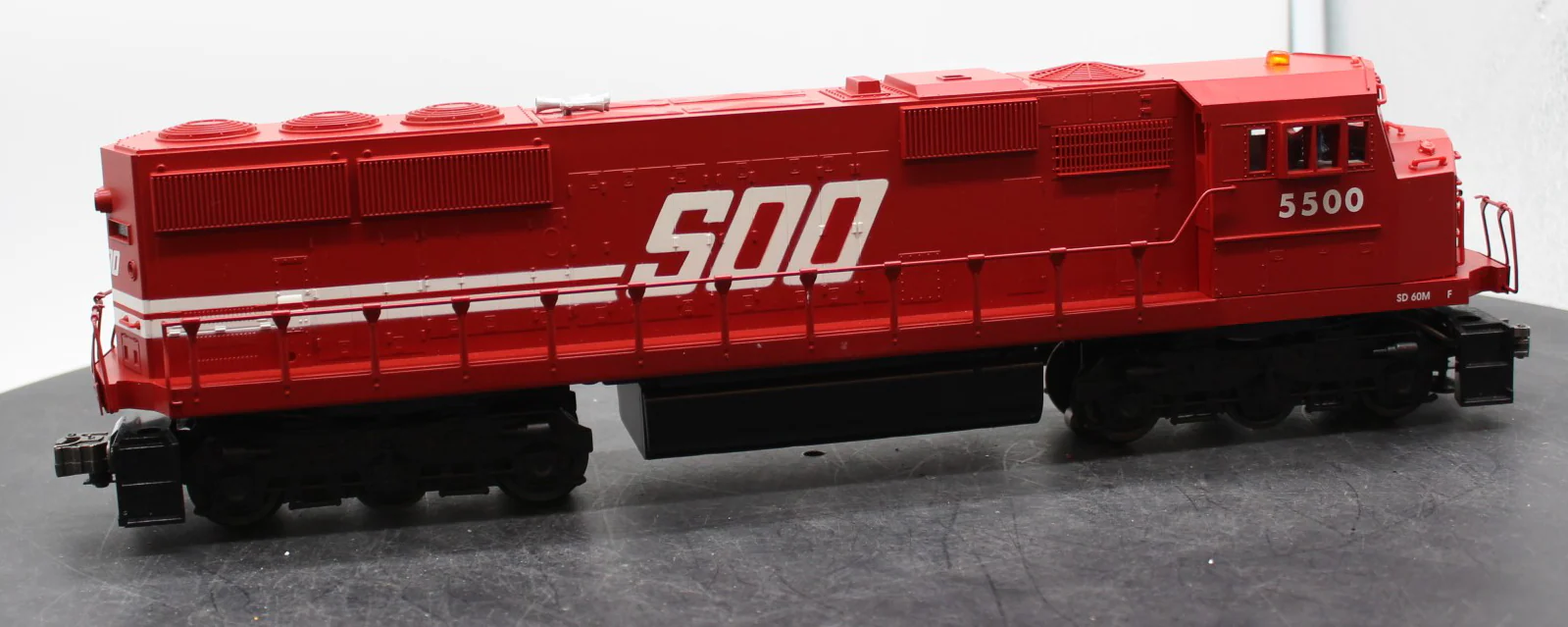 Lionel 6-18232 SOO Line SD-60 Diesel Locomotive 5500 O SCALE Like New