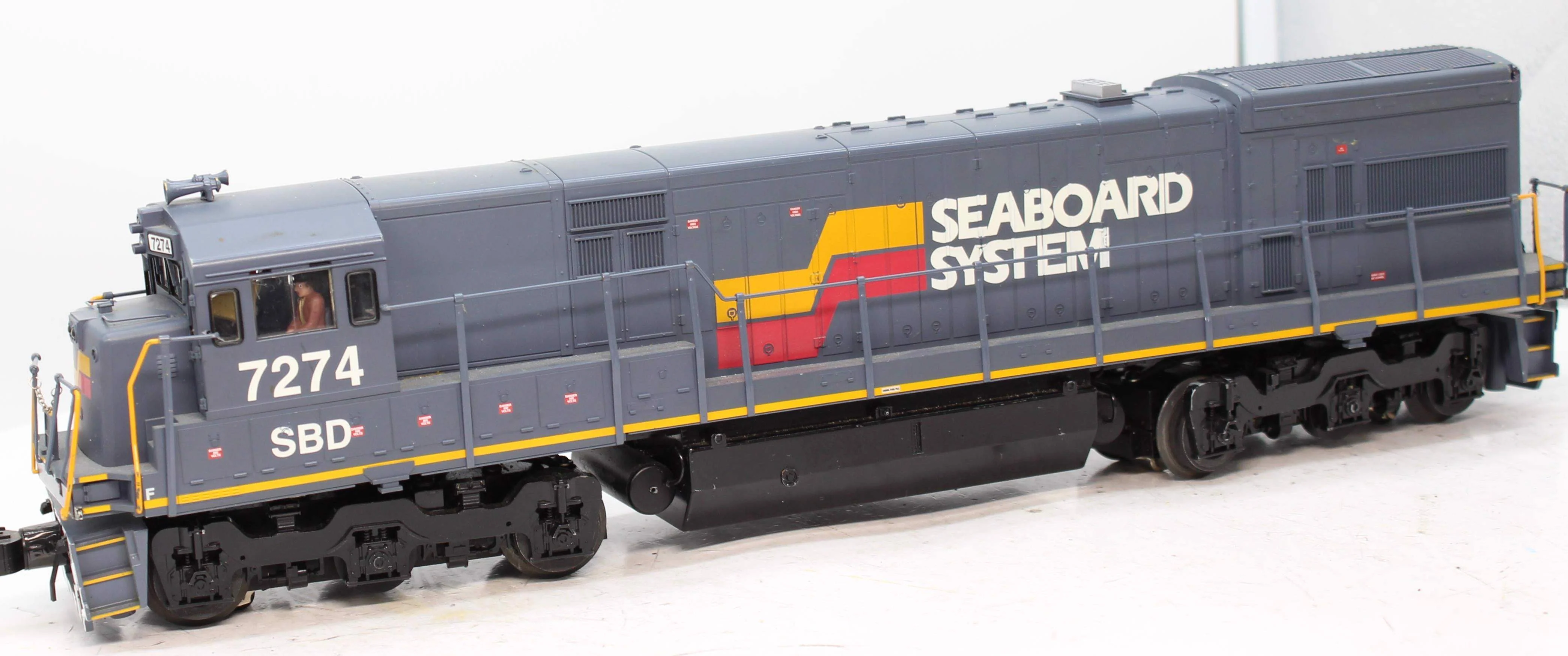 Lionel 6-18276 Seaboard TMCC U30C Diesel #7274 O SCALE Used Damaged Box - Image 3