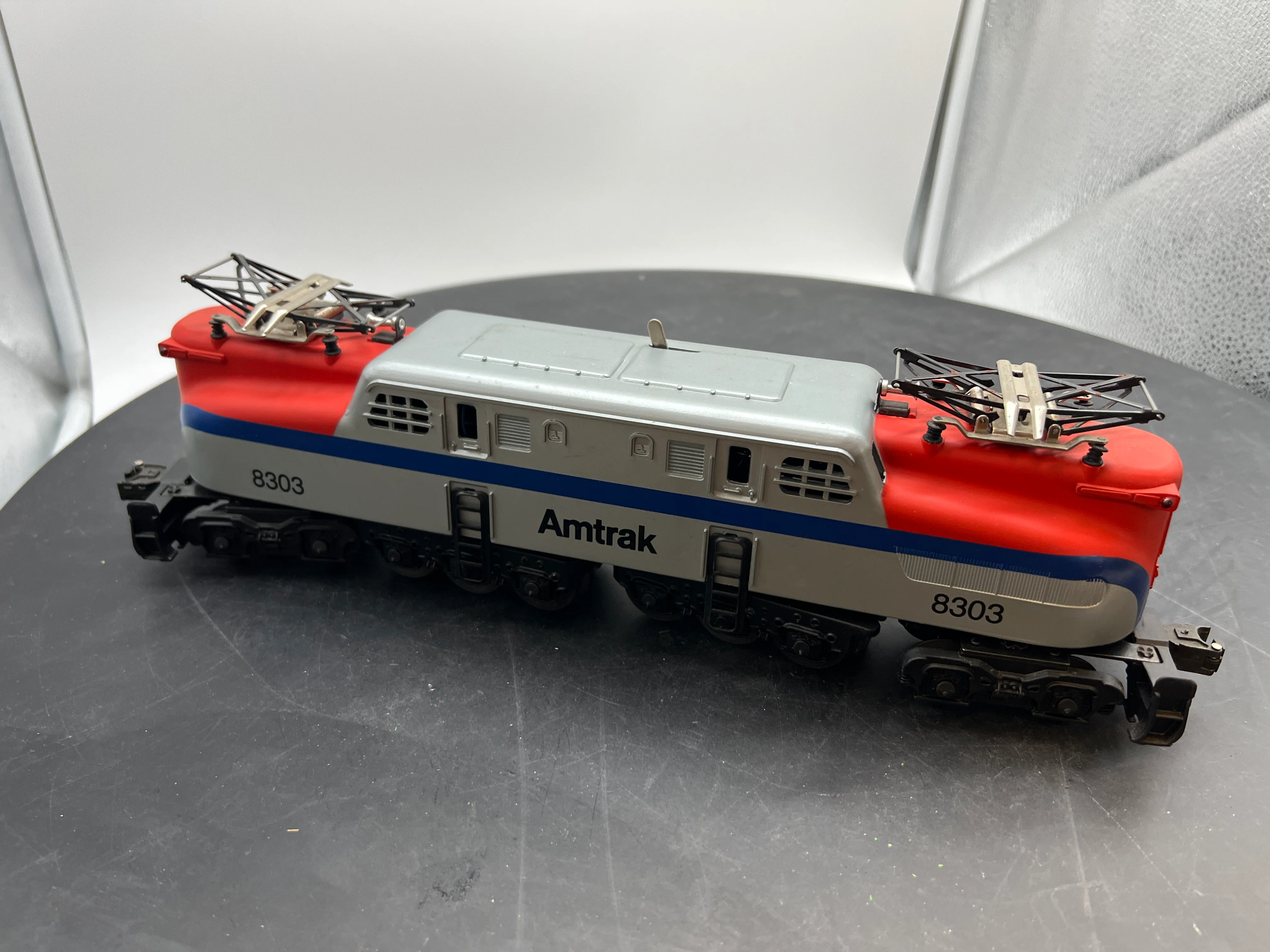 Lionel 6-18303 Amtrak GG-1 locomotive O SCALE Used Excellent limited - Image 3