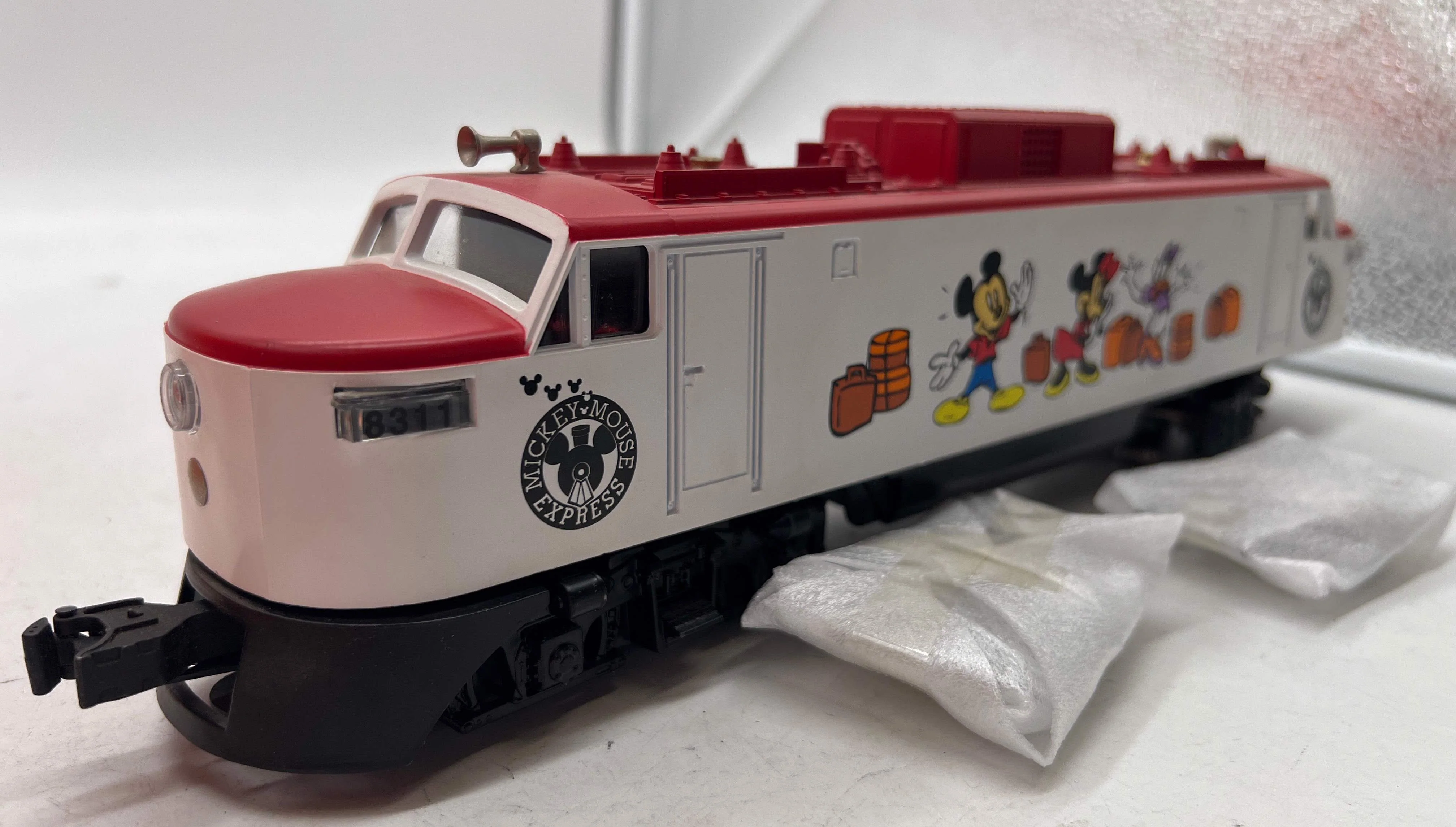 Lionel 6-18311 Mickey Mouse Express Disney EP-5 Electric Engine O SCALE Like New