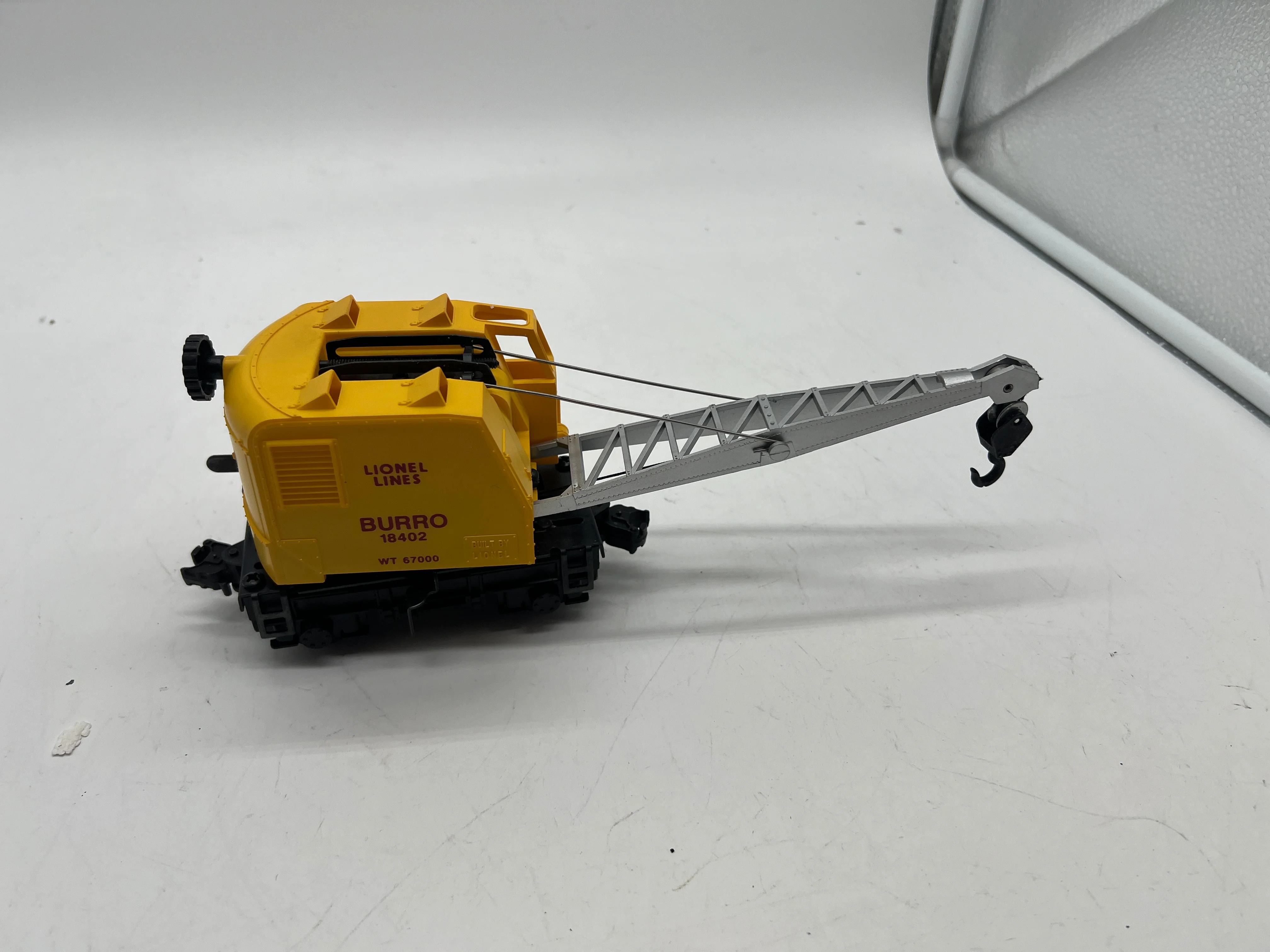 Lionel 6-18402 Lionel Lines operating burro crane O SCALE Used Excellent Damaged Box - Image 4