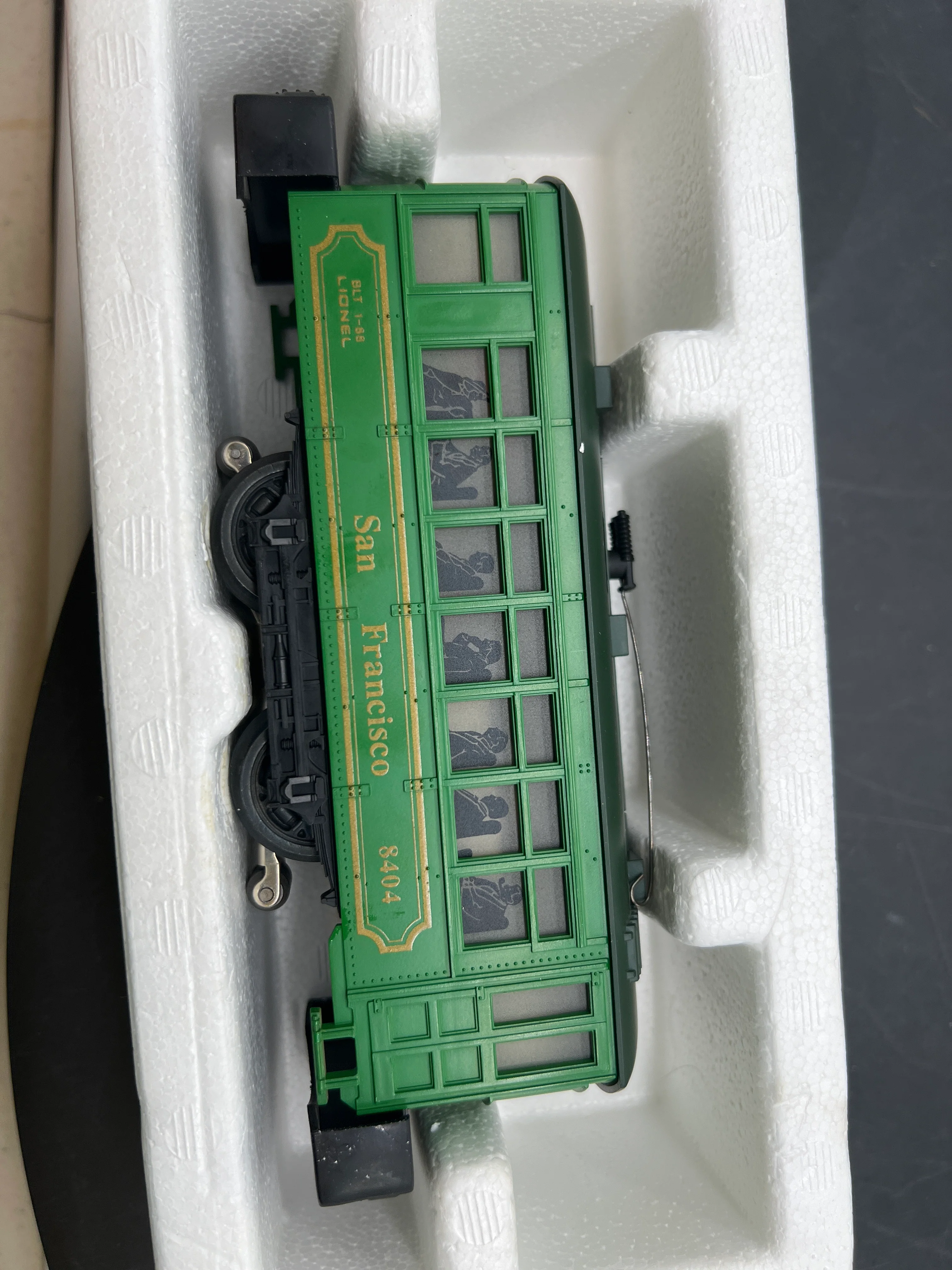 Lionel 6-18404 San Francisco trolley O scale Like New - Image 6