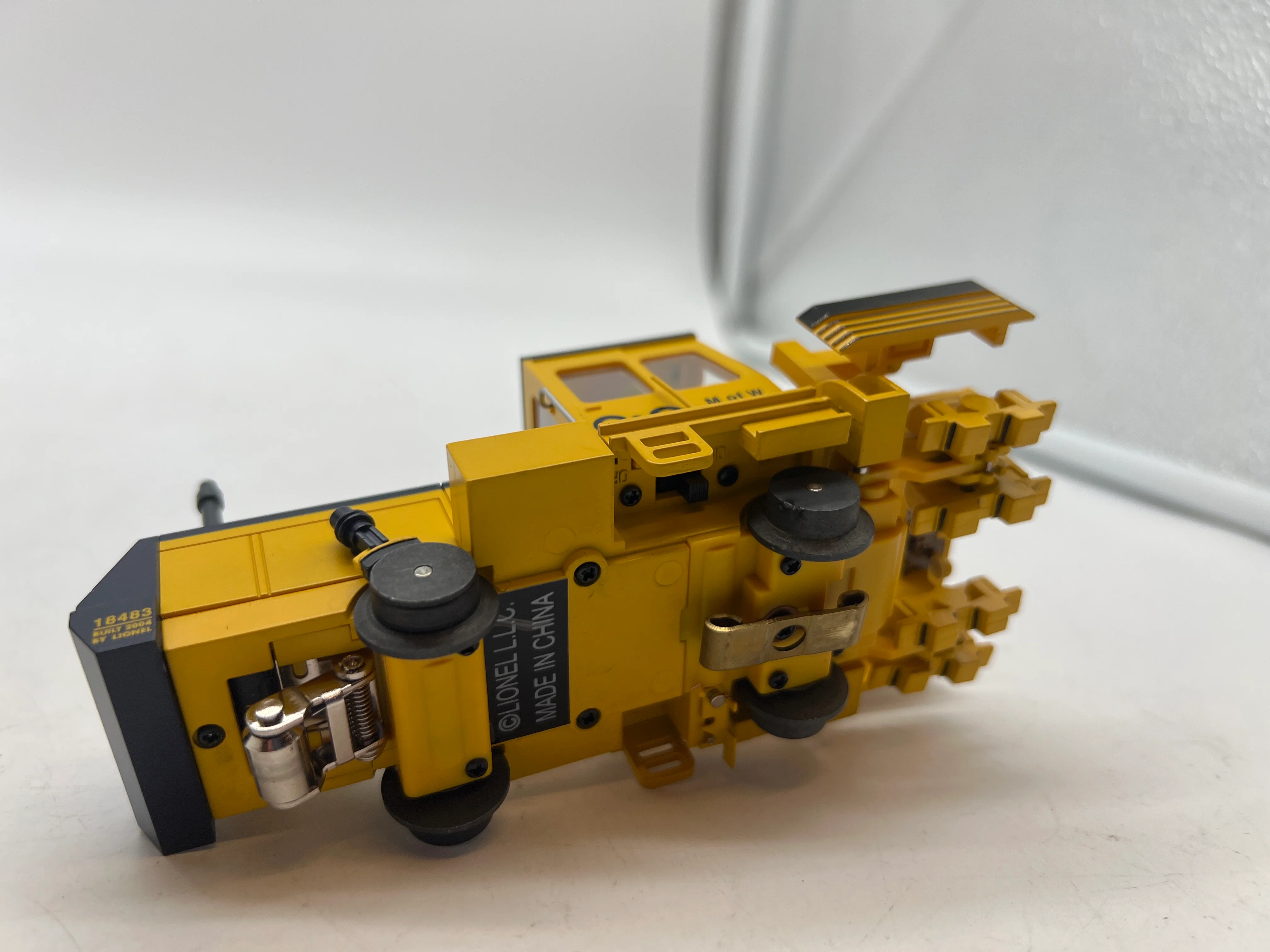 Lionel 6-18483 C&O Ballast Tamper #48 O SCALE Used Excellent one light burned out as is - Image 9