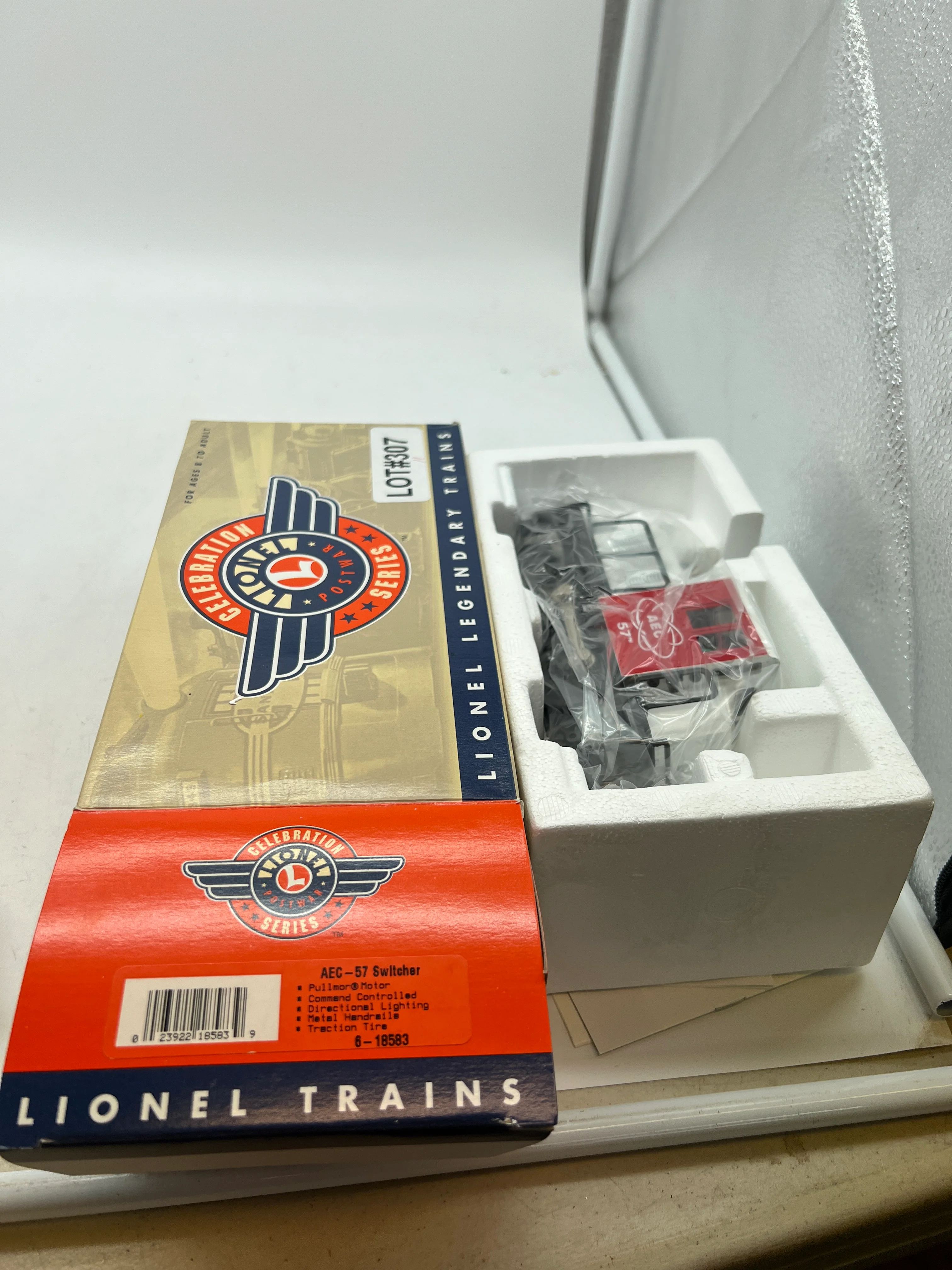 Lionel 6-18583 Atomic Energy Commission AEC Postwar Celebration Switcher O SCALE Like New - Image 5
