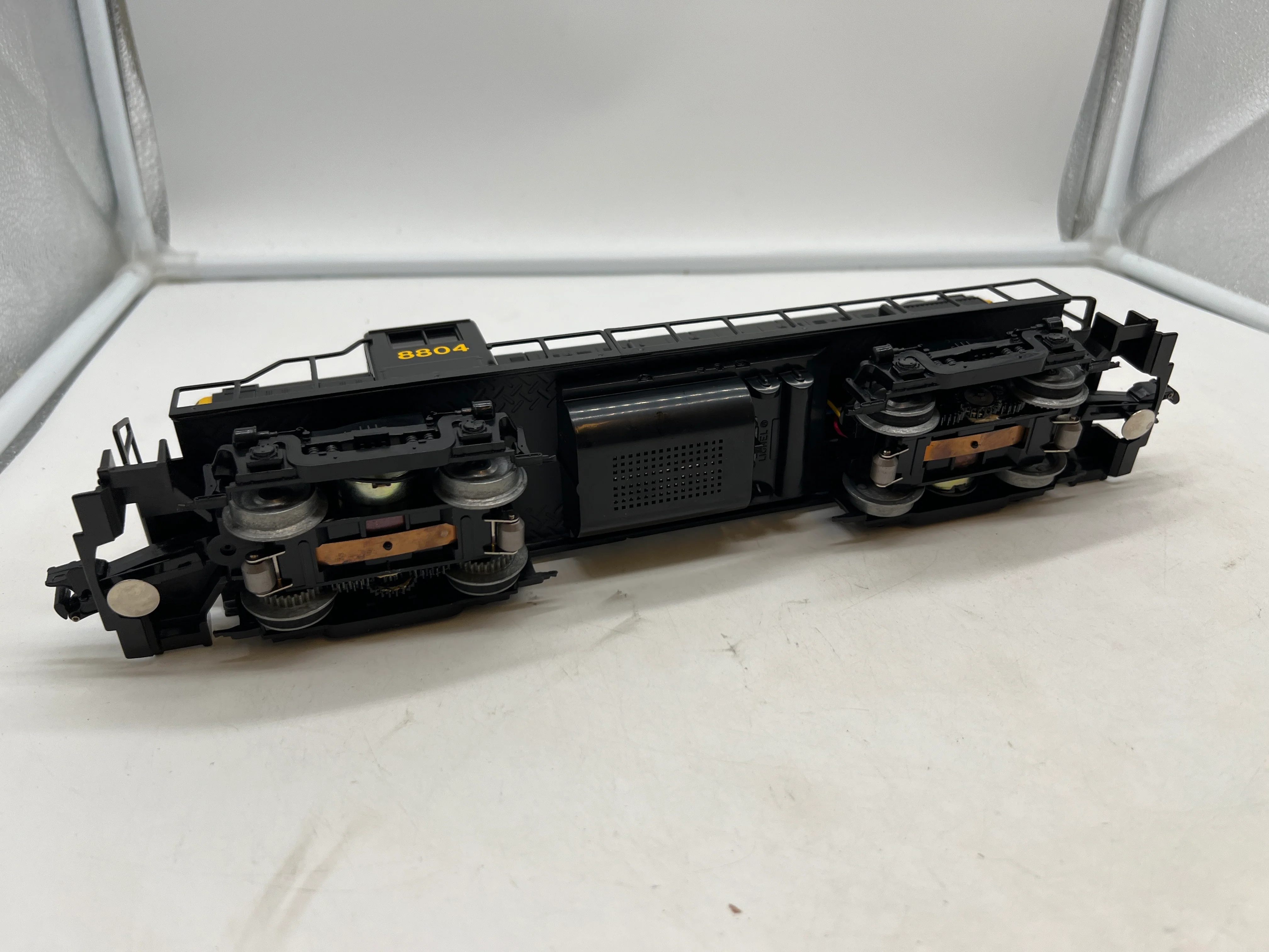 Lionel 6-18804 Soo Line RS-3 diesel locomotive #8804 O scale Used Excellent - Image 4
