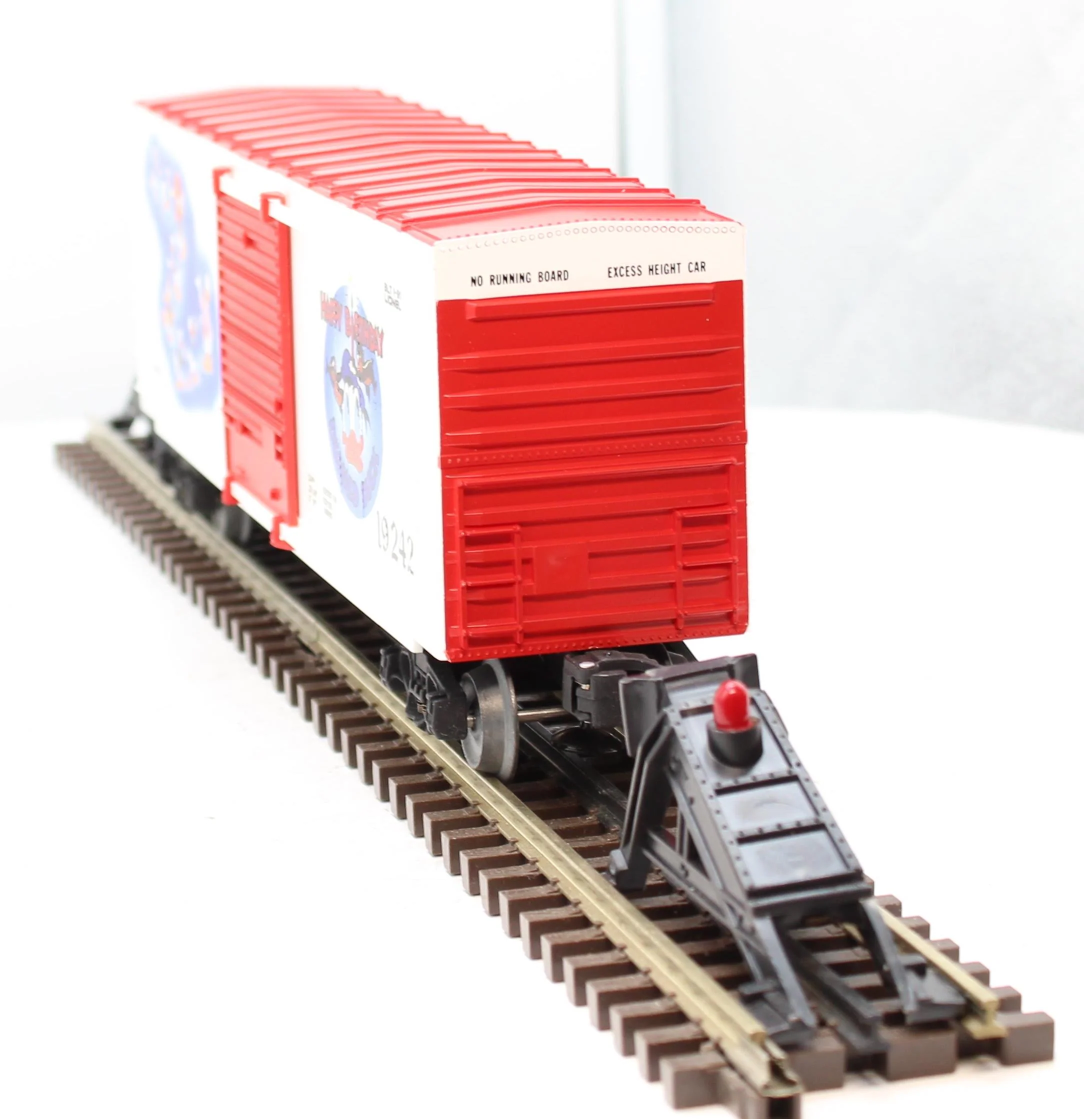 Lionel 6-19242 DISNEY Donald Duck Birthday Hi-Cube Boxcar Mainline O Scale Like New - Image 6