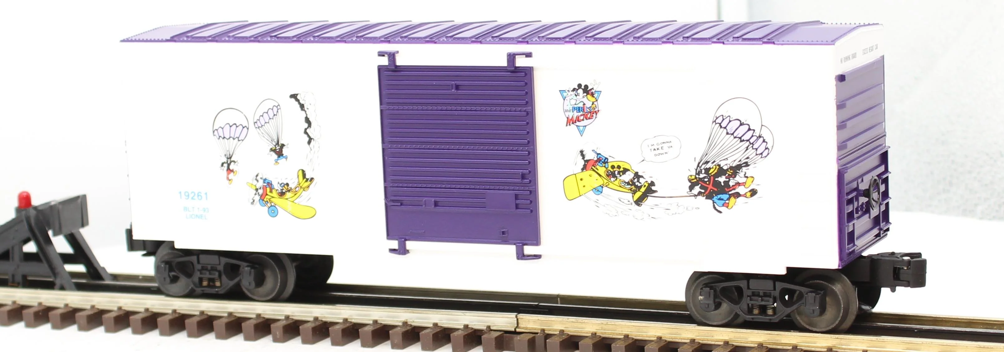 Lionel 6-19261 DISNEY Perils of Mickey Mail Pilot Hi-Cube Boxcar O Scale Like New - Image 2
