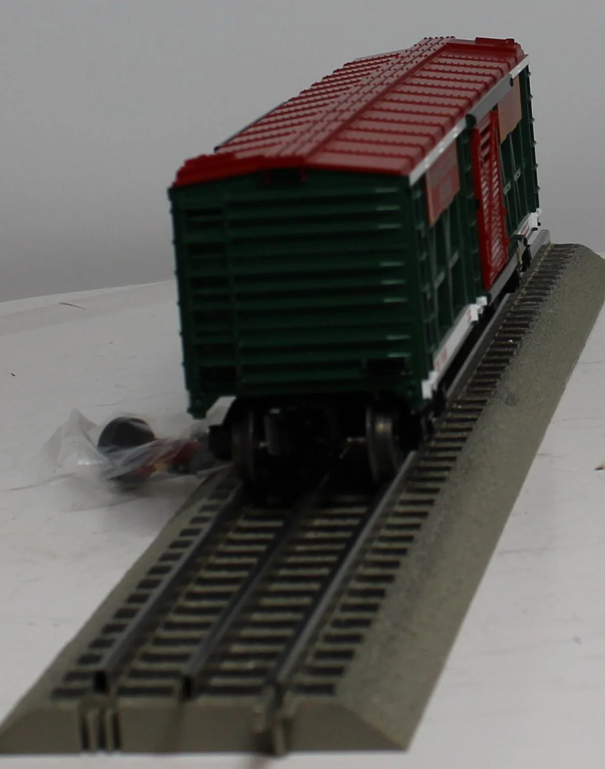 Lionel 6-19588 Christmas Santa's Wish Transparent Gift Car O SCALE Like New - Image 2