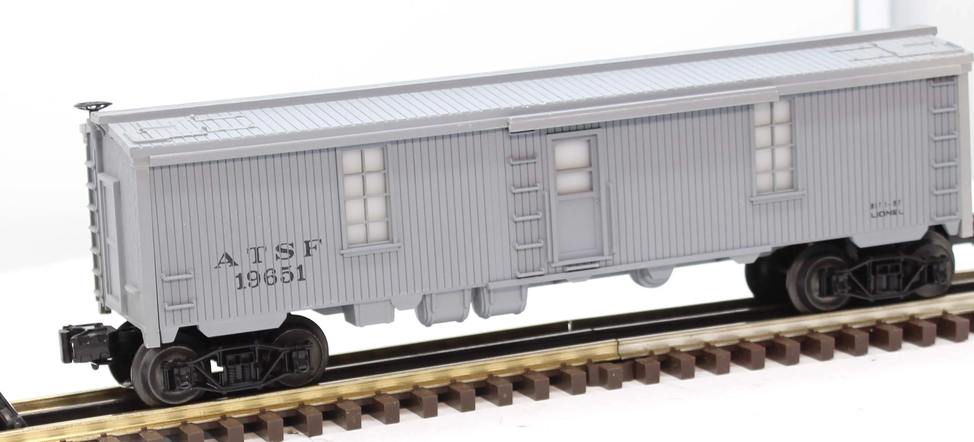 Lionel 6-19651 ATCHISON TOPEKA SANTA FE Illuminated Tool Car #19651 O Scale Used Damaged Box