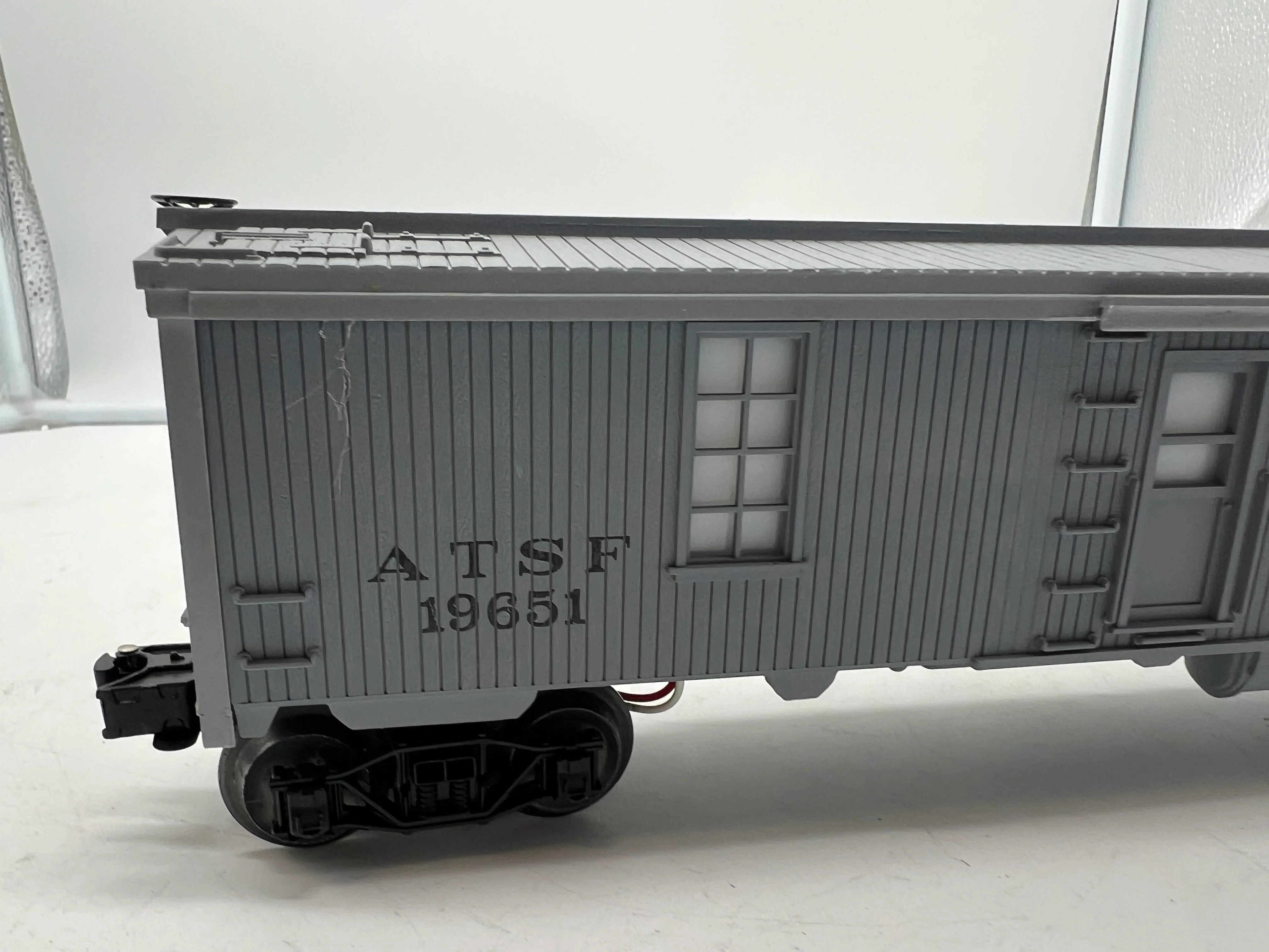 Lionel 6-19651 Santa Fe illuminated tool car. O SCALE Like New - Image 2