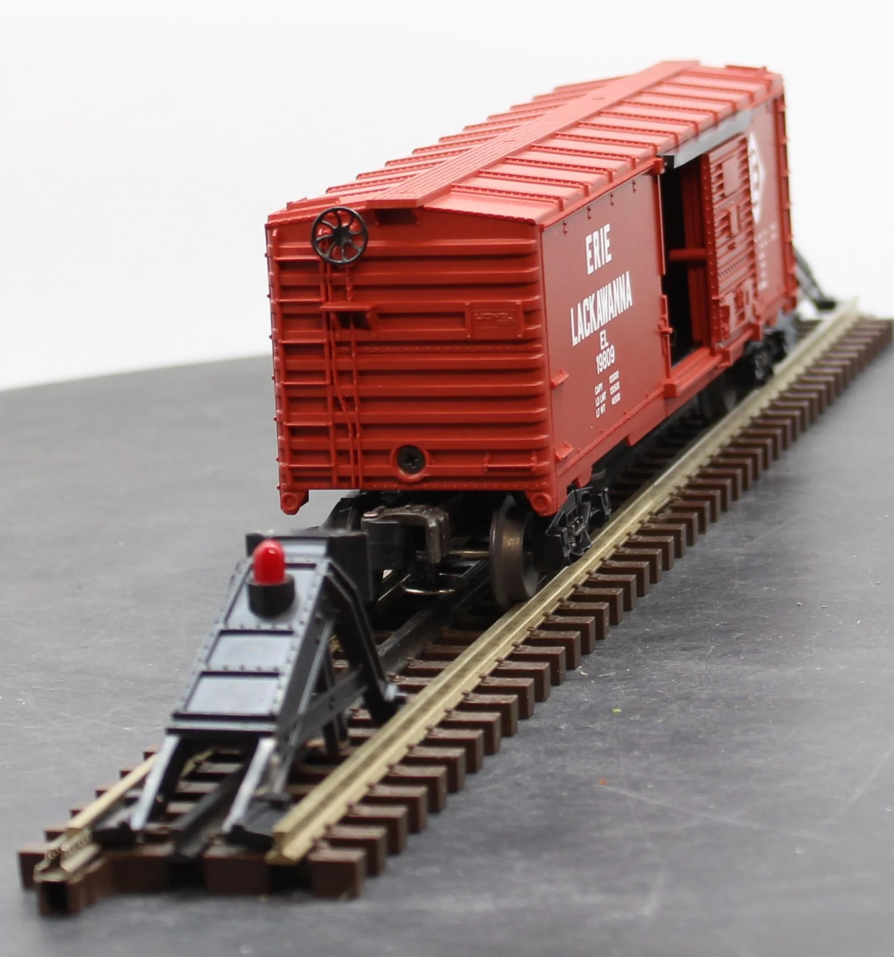 Lionel 6-19809 Like New - Image 2
