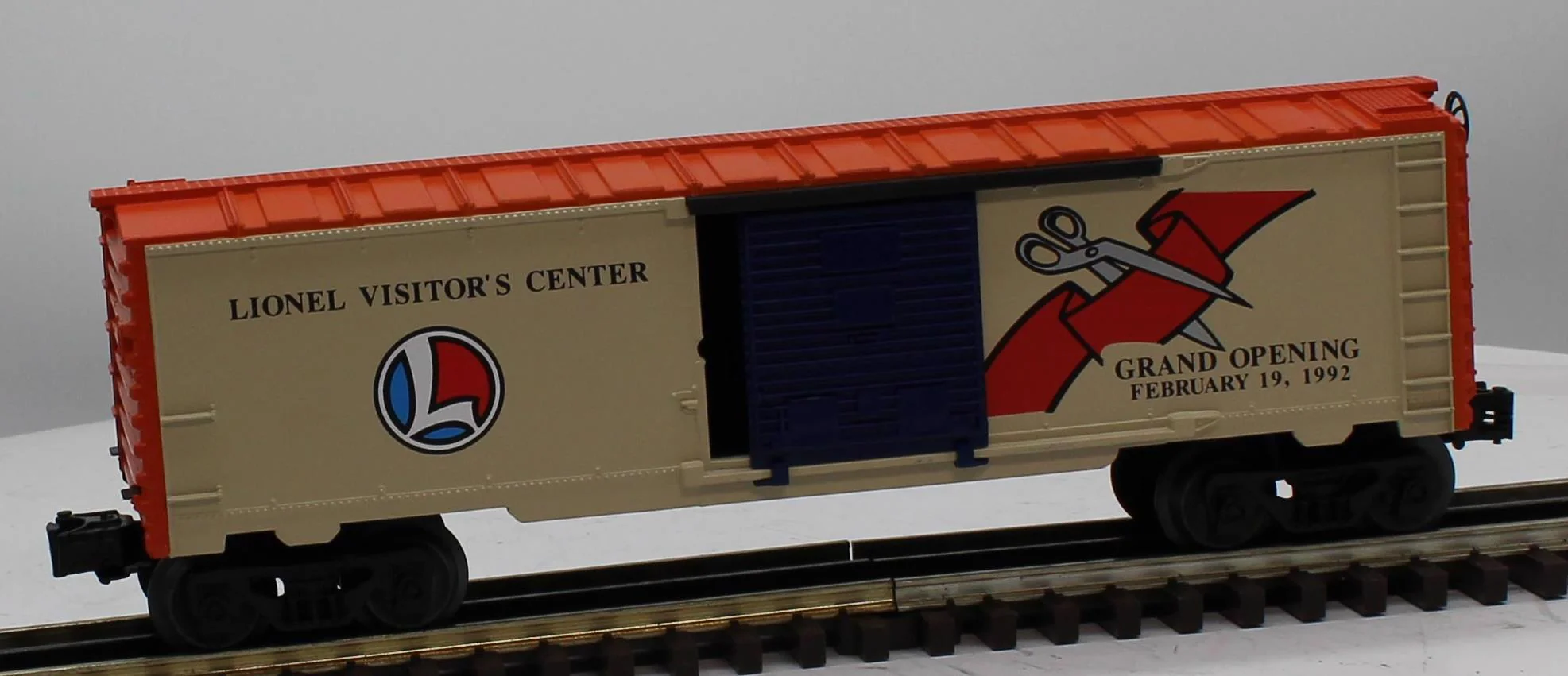 Lionel 6-19920 Visitor Center Box Car O Scale Like New - Image 2