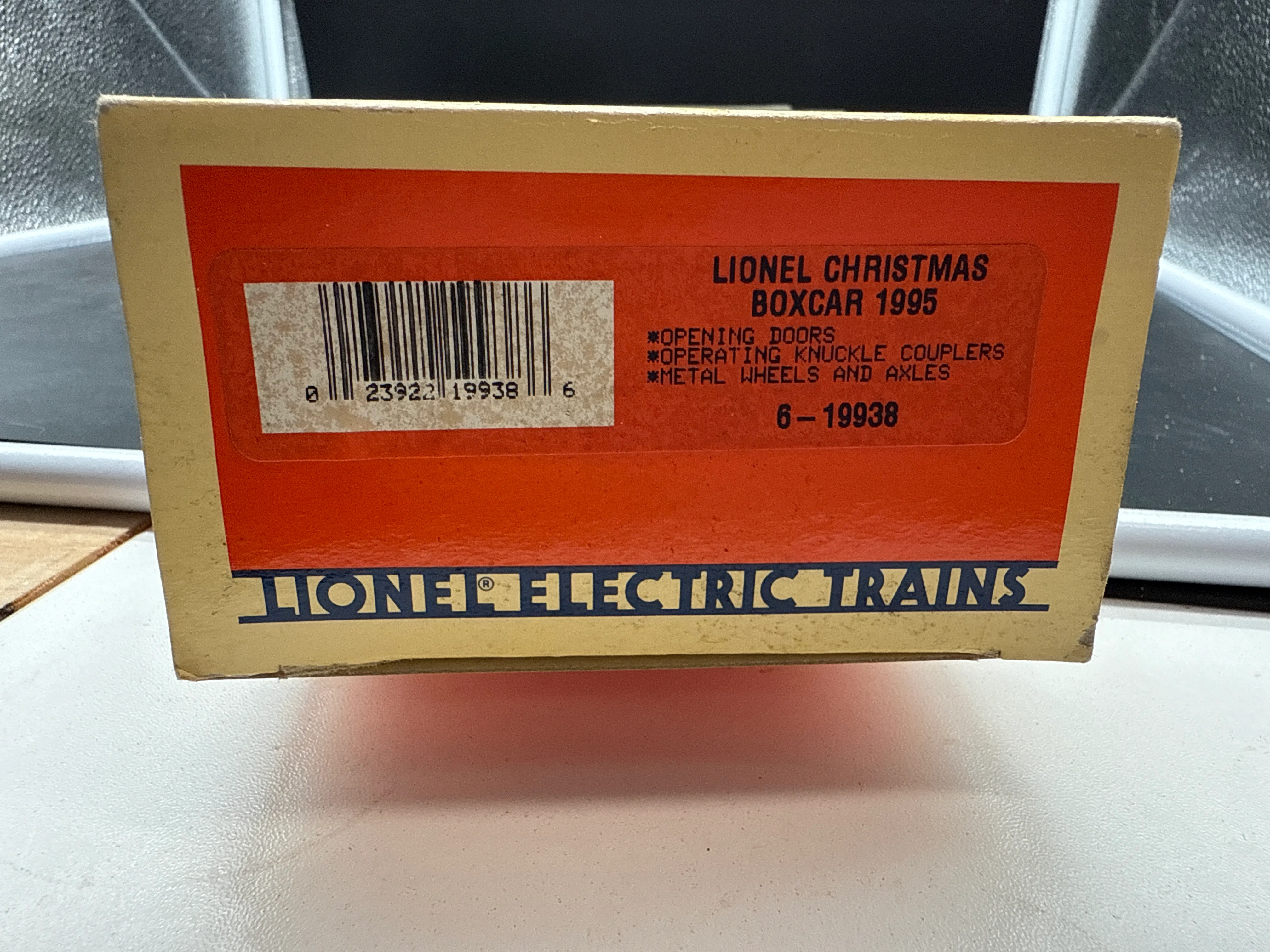 Lionel 6-19938 Christmas 1995 Boxcar O SCALE Like New - Image 3